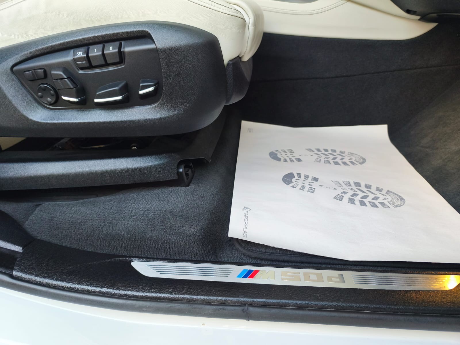 BMW X5 xDrive M50d Steptronic-image-21