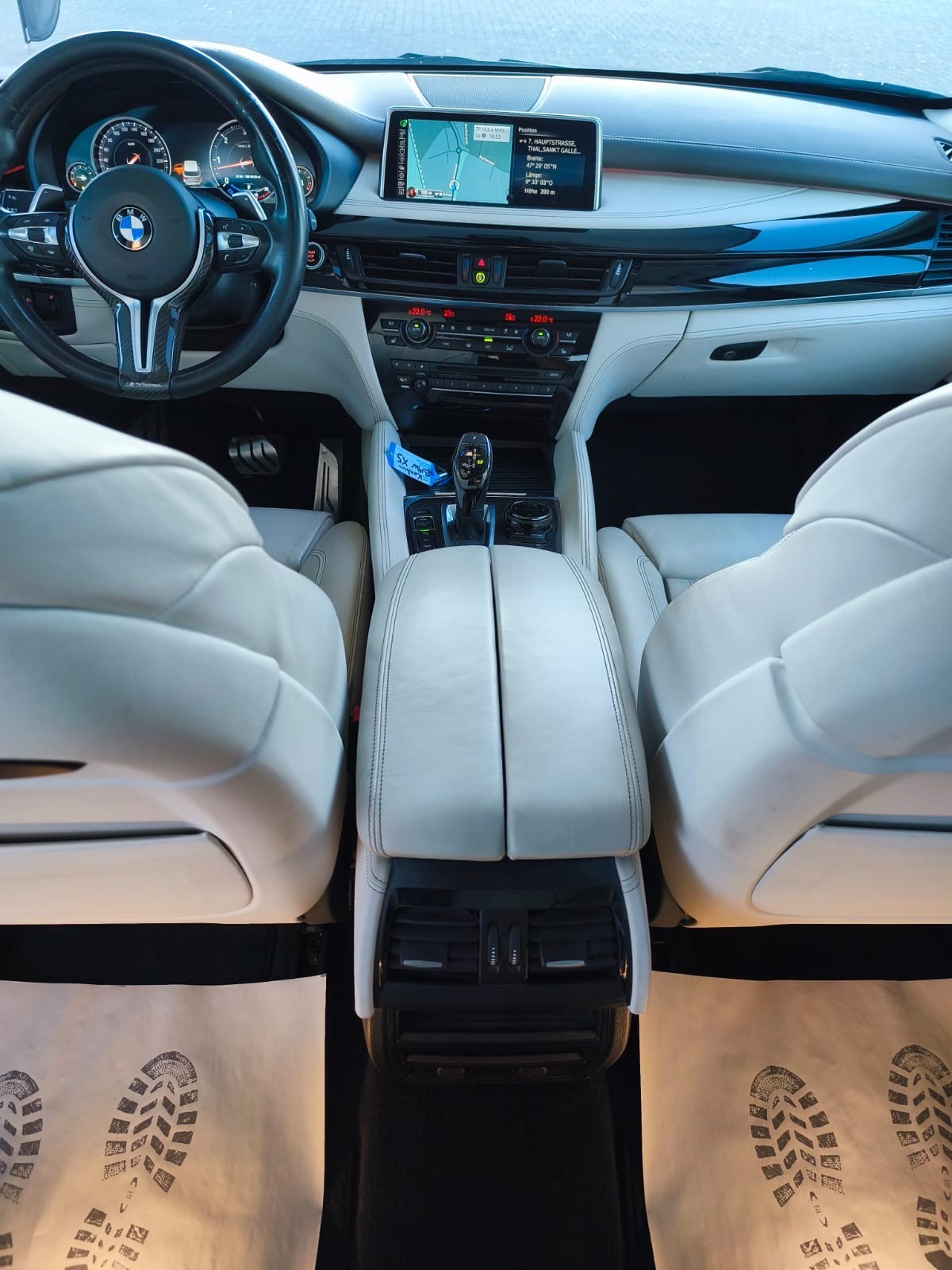 BMW X5 xDrive M50d Steptronic-image-17