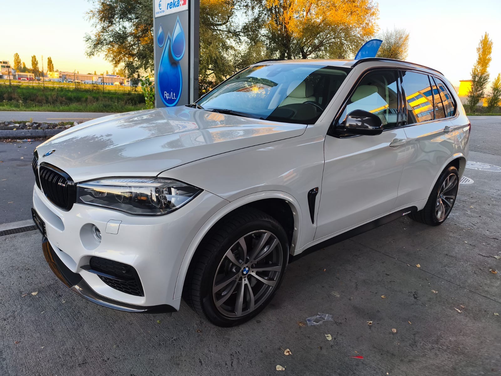 BMW X5 xDrive M50d Steptronic-image-1