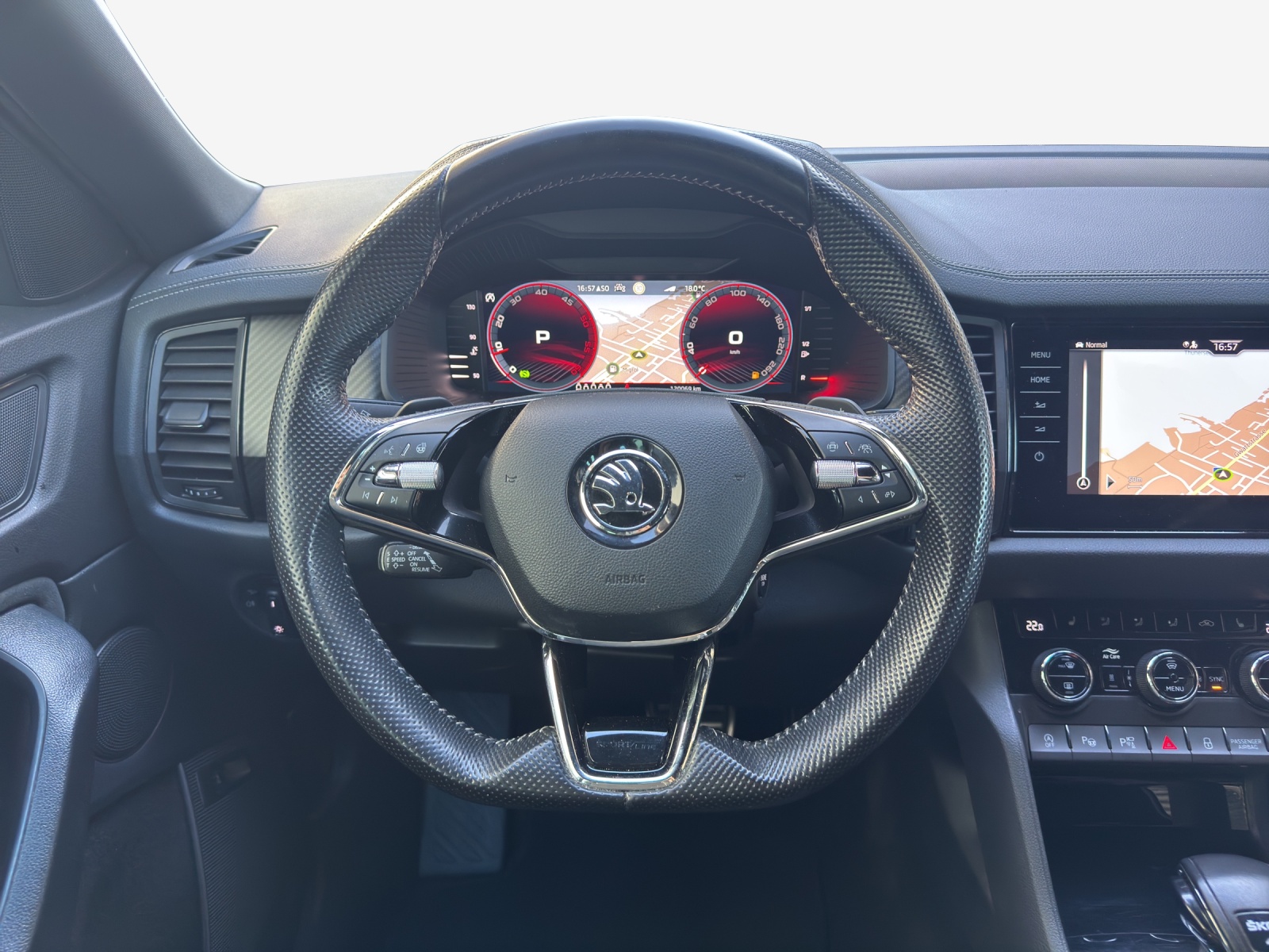 SKODA Kodiaq 2.0 TDI CR SportLine 4x4 DSG-image-9
