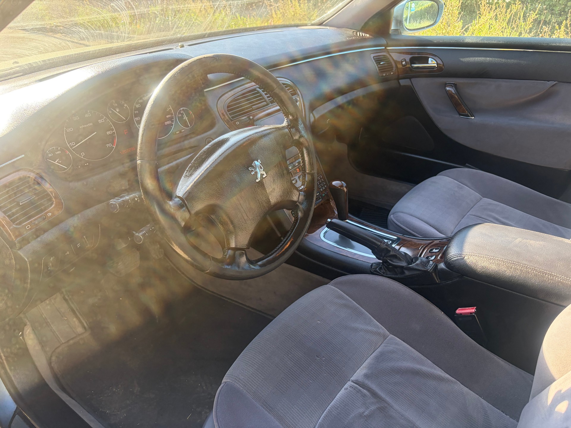 PEUGEOT 607 3.0 24V Personnalisée-image-8