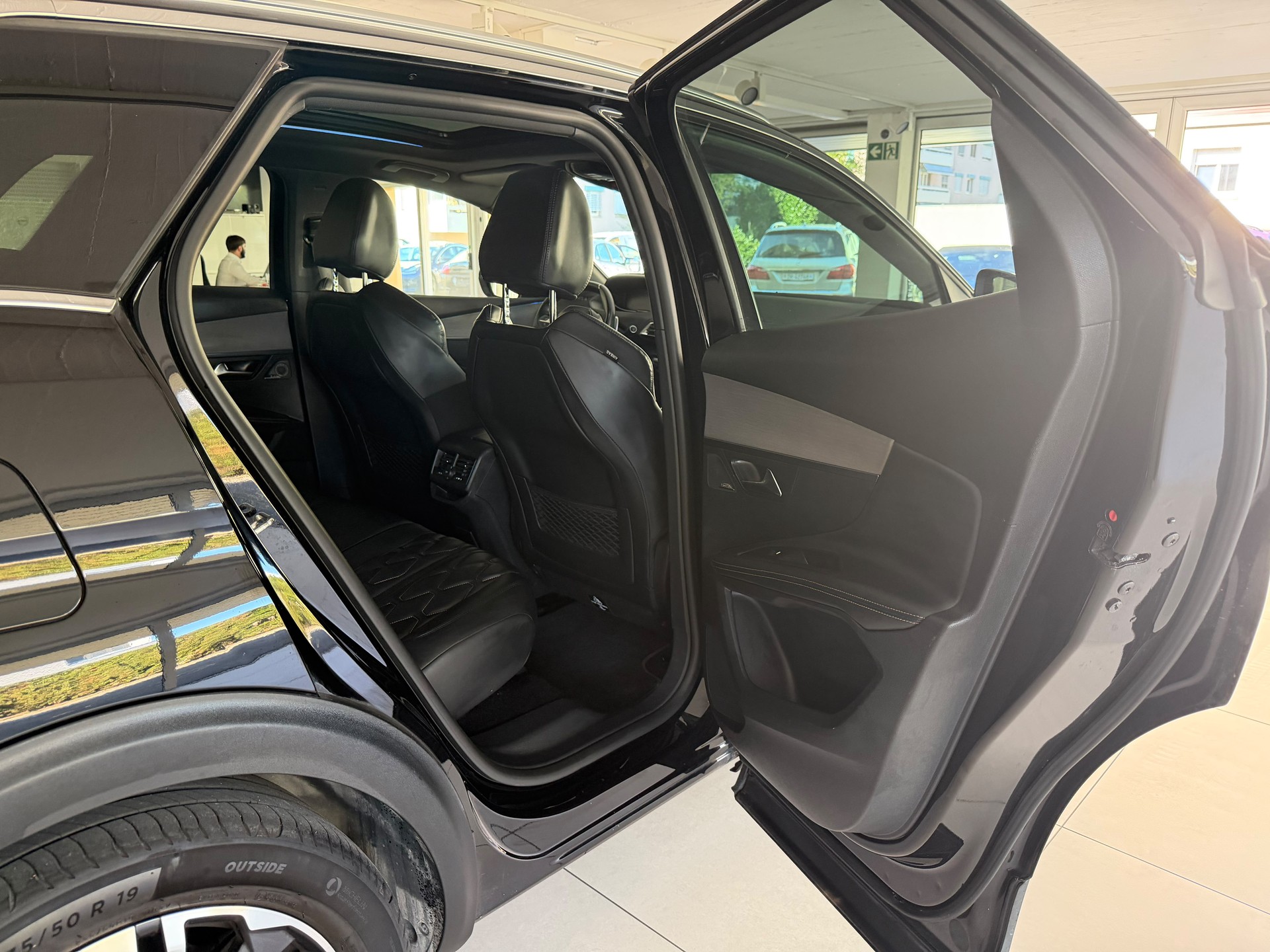 PEUGEOT 3008 2.0 BlueHDi GT EAT-image-16