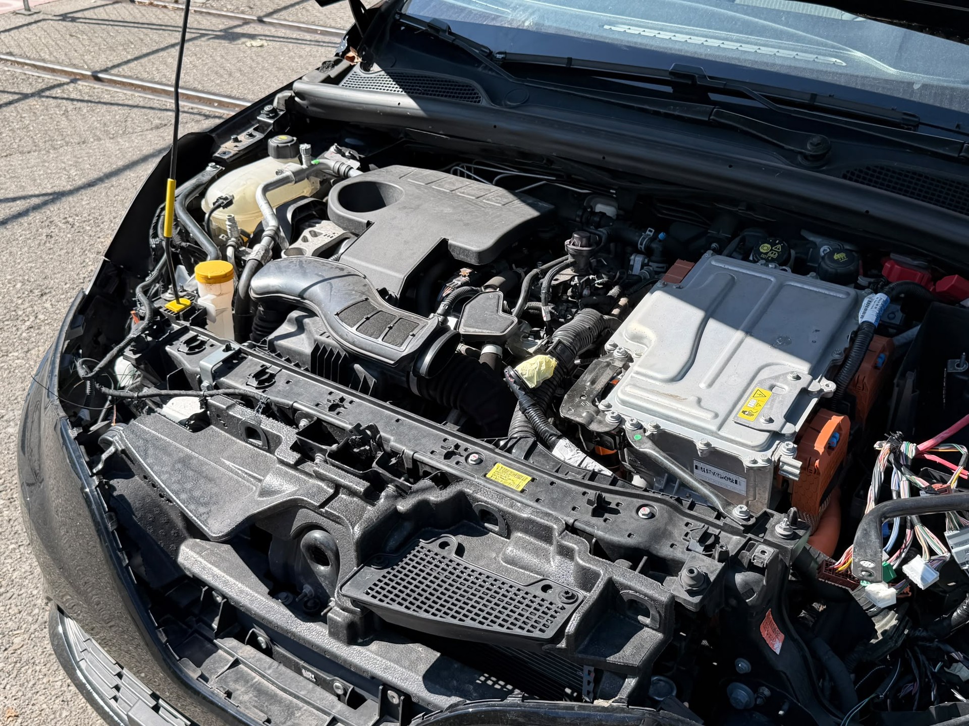 RENAULT Clio 1.6 E-Tech Intens-image-5