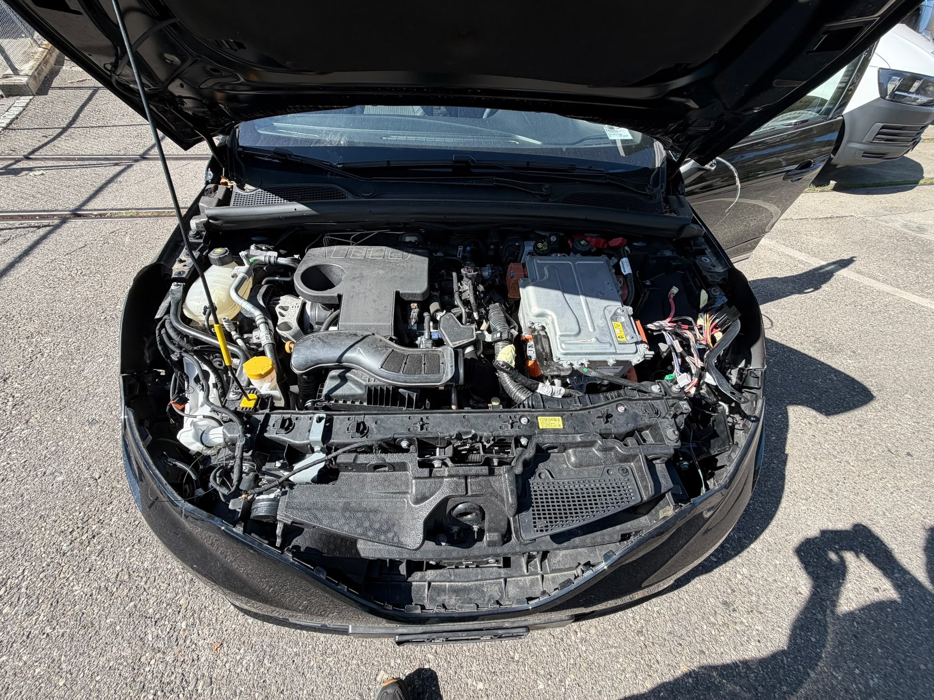 RENAULT Clio 1.6 E-Tech Intens-image-4