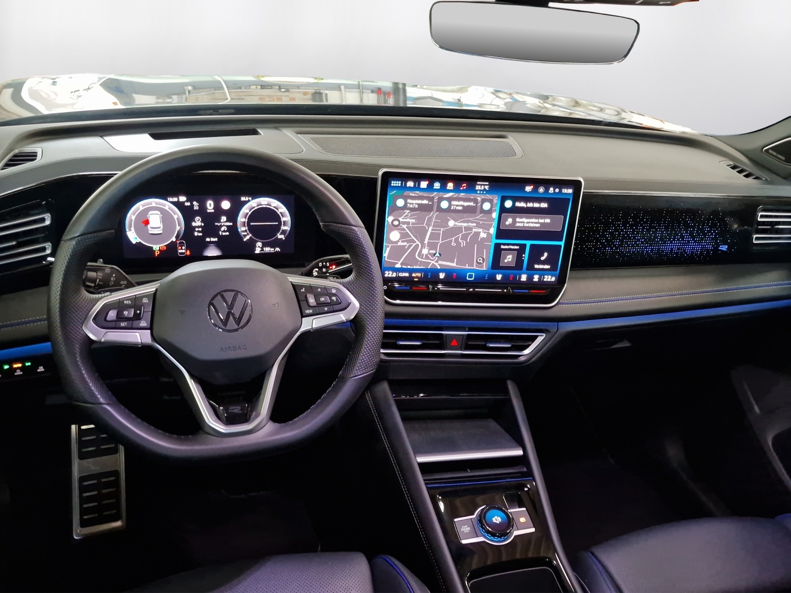 VW Tiguan 2.0 TSI DSG R-Line 4Motion-image-6
