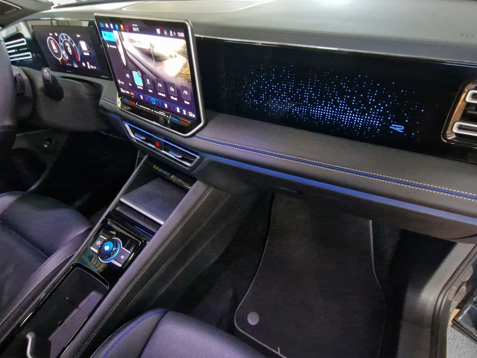 VW Tiguan 2.0 TSI DSG R-Line 4Motion-image-14