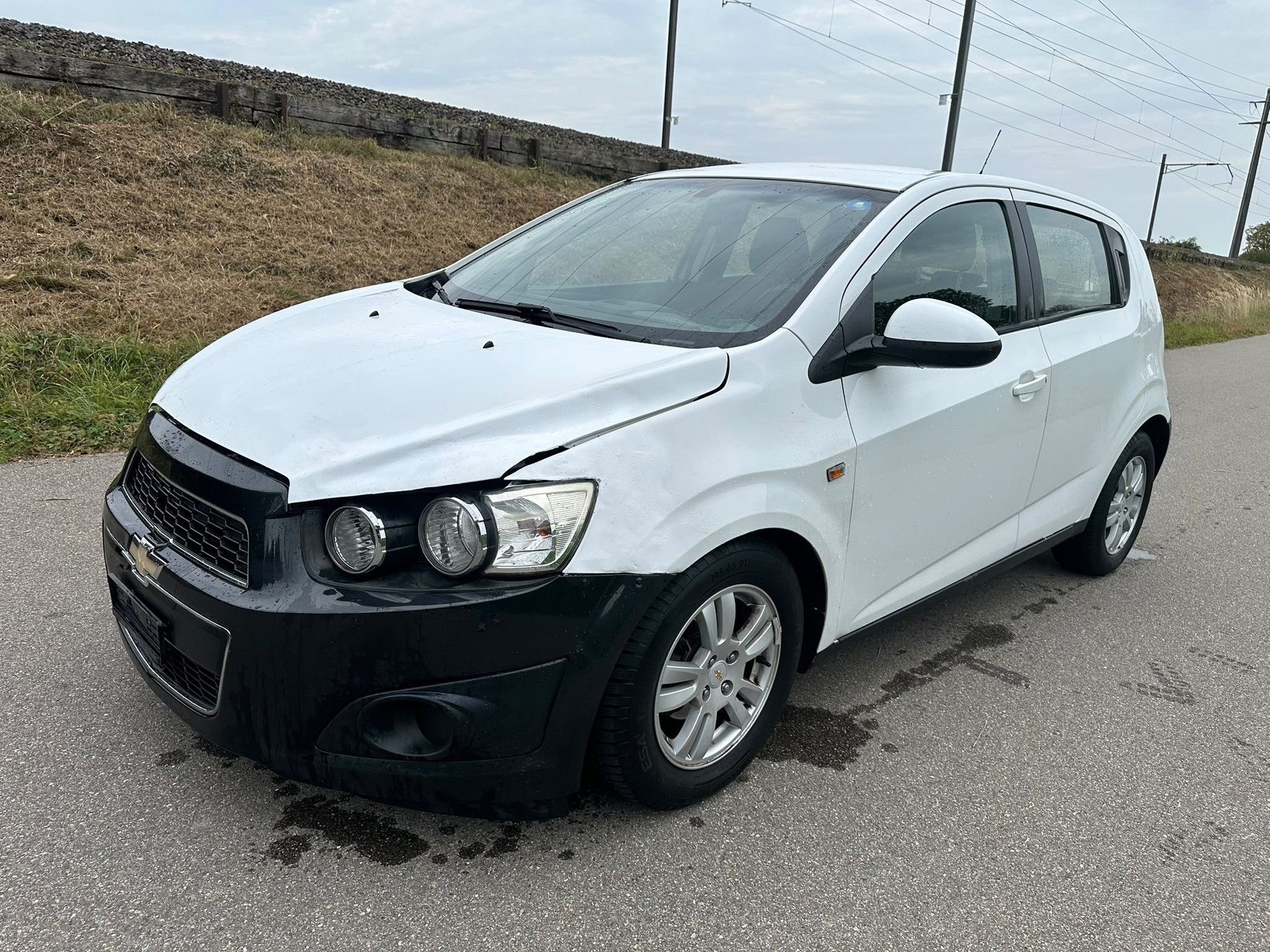 CHEVROLET Aveo 1.4 LT Automatic-image-1