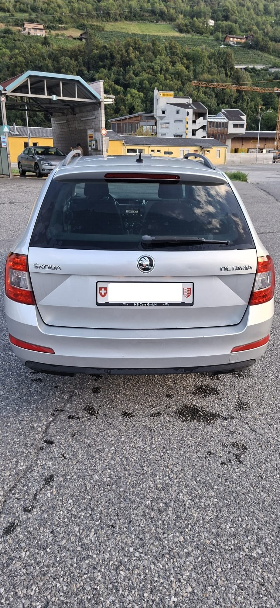 SKODA 1.6 TDI 110 Ambition DSG-image-2
