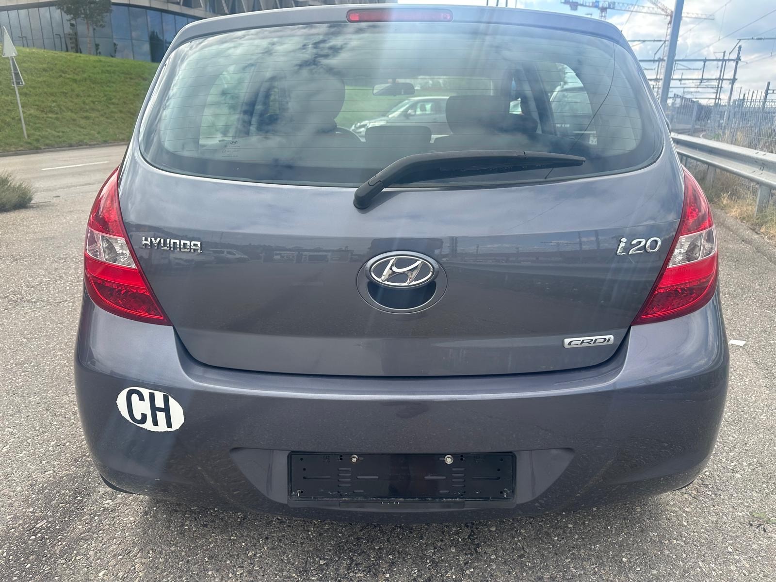HYUNDAI i20 1.4 CRDi Blue-image-4