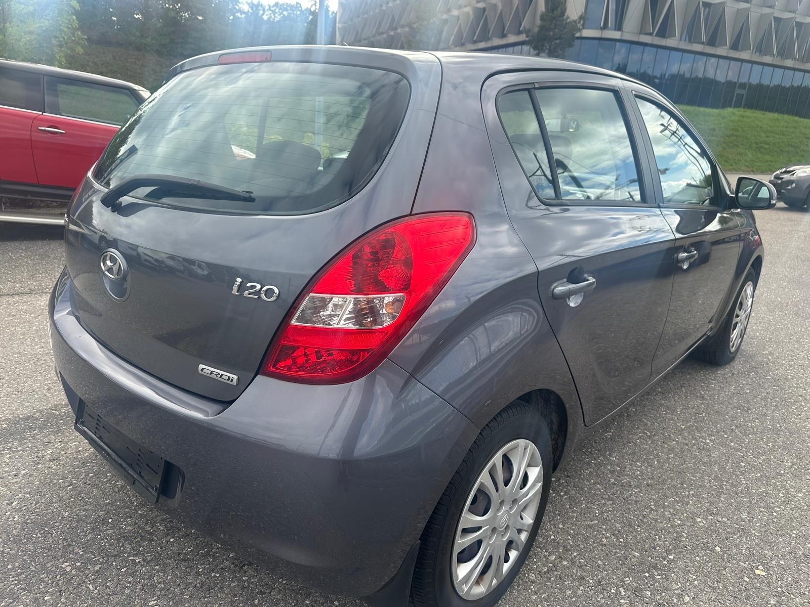 HYUNDAI i20 1.4 CRDi Blue-image-3