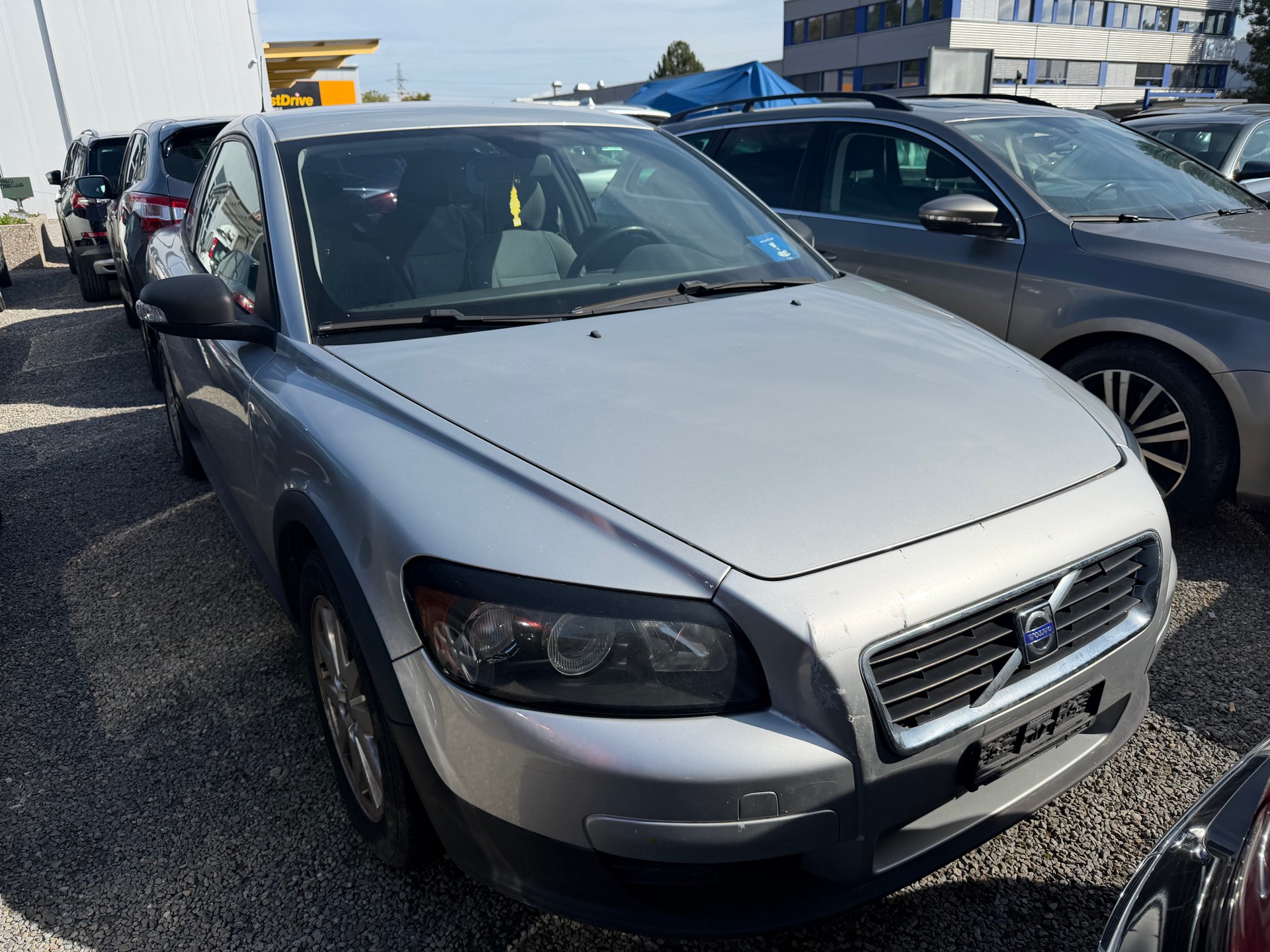 VOLVO C30 1.6D-image-1