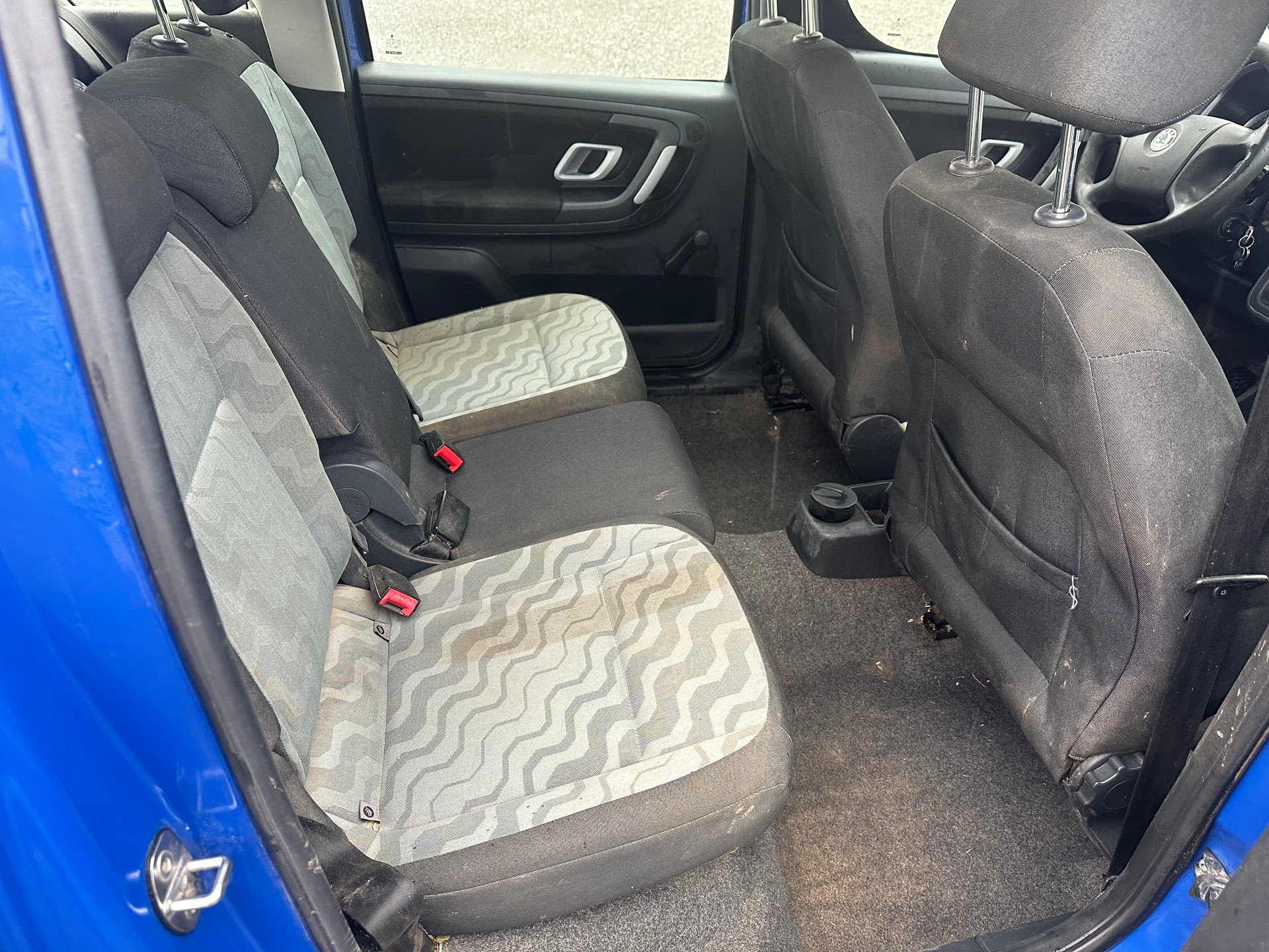 SKODA Roomster 1.4 TDI Magic-image-11