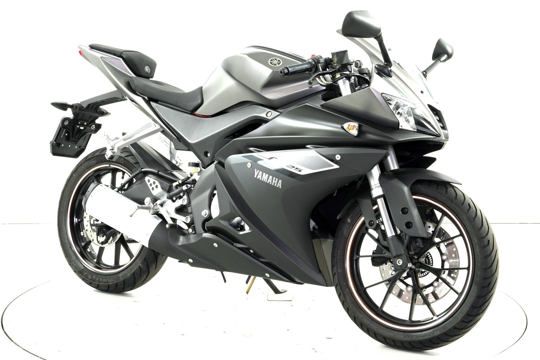 YAMAHA YZF-R125 ABS-showroom-element-1