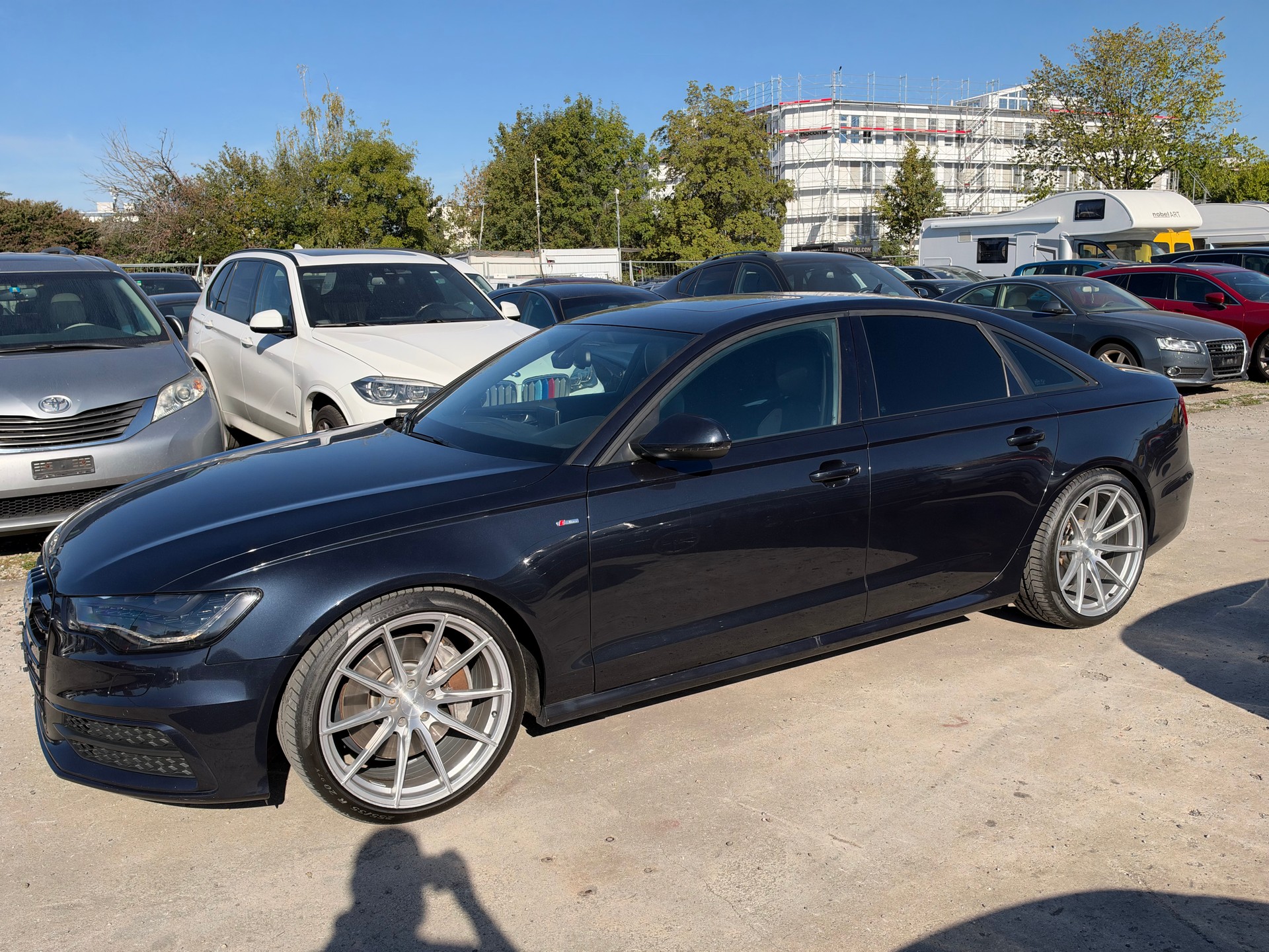 AUDI A6-image-3