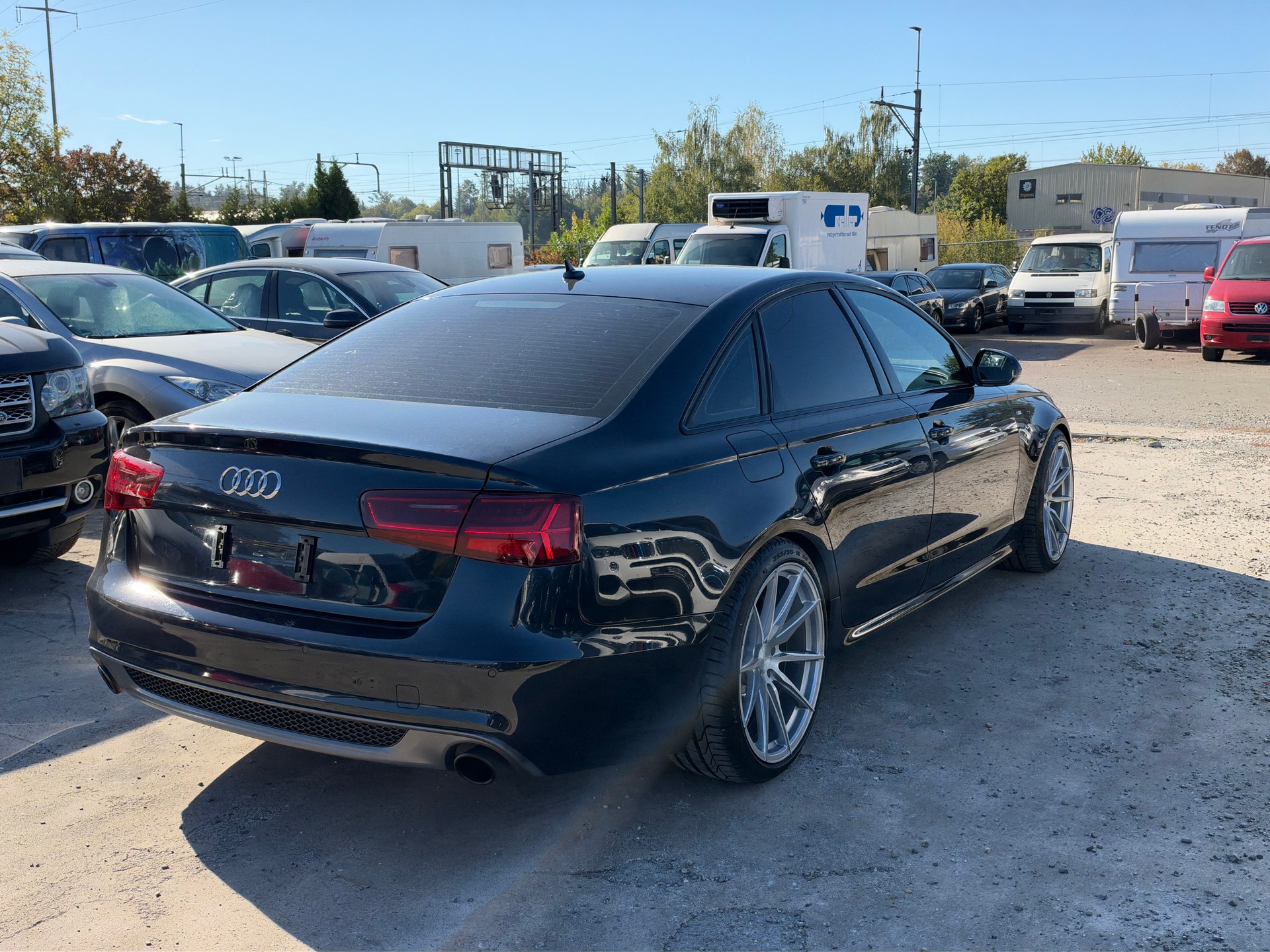 AUDI A6-image-7