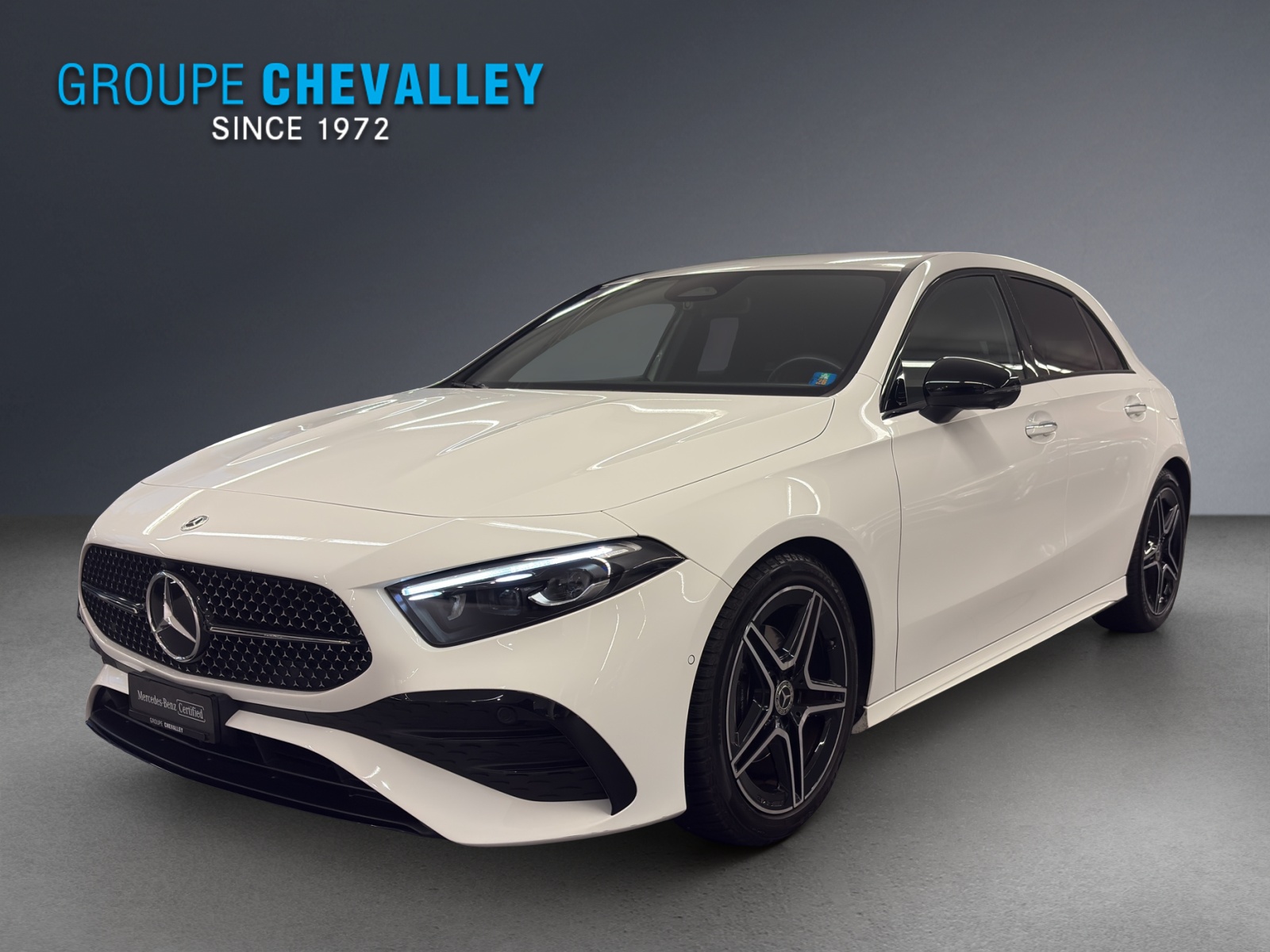 Photo MERCEDES-BENZ A-180 A 180 Night Star 7G-DCT
