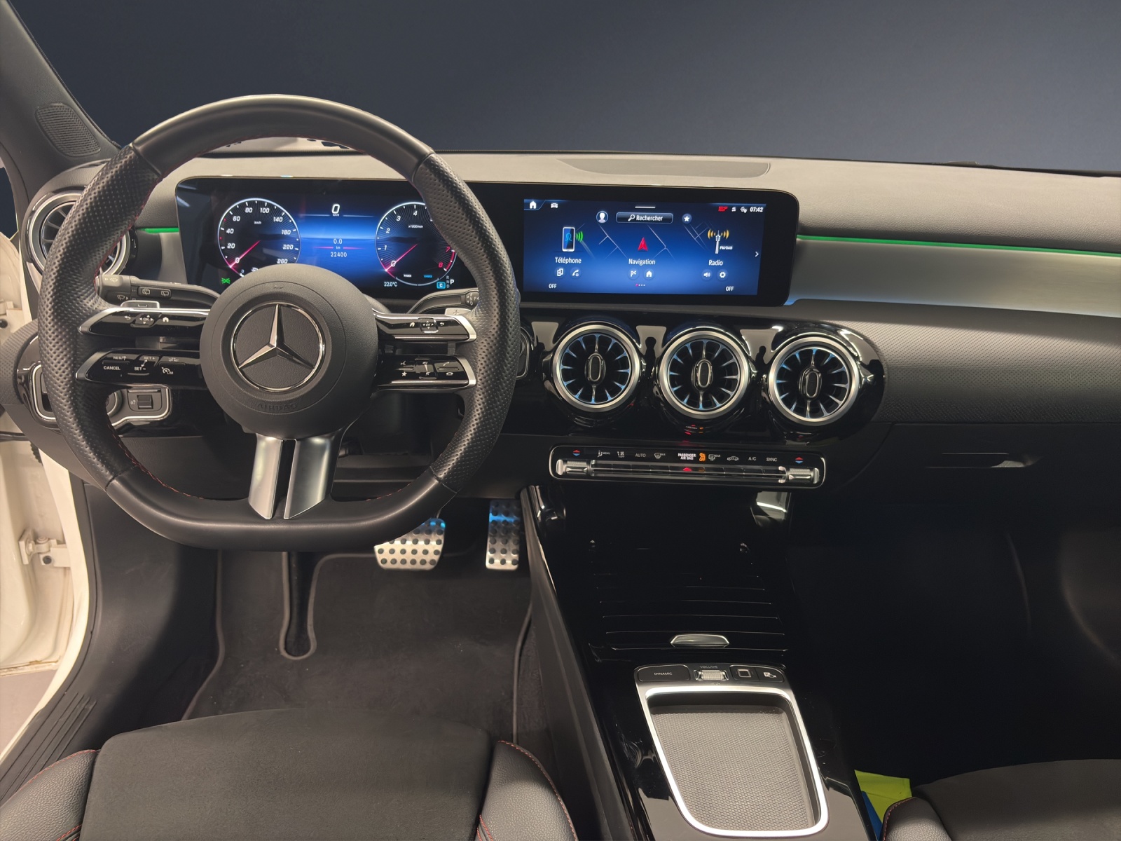 Image MERCEDES-BENZ A-180 A 180 Night Star 7G-DCT