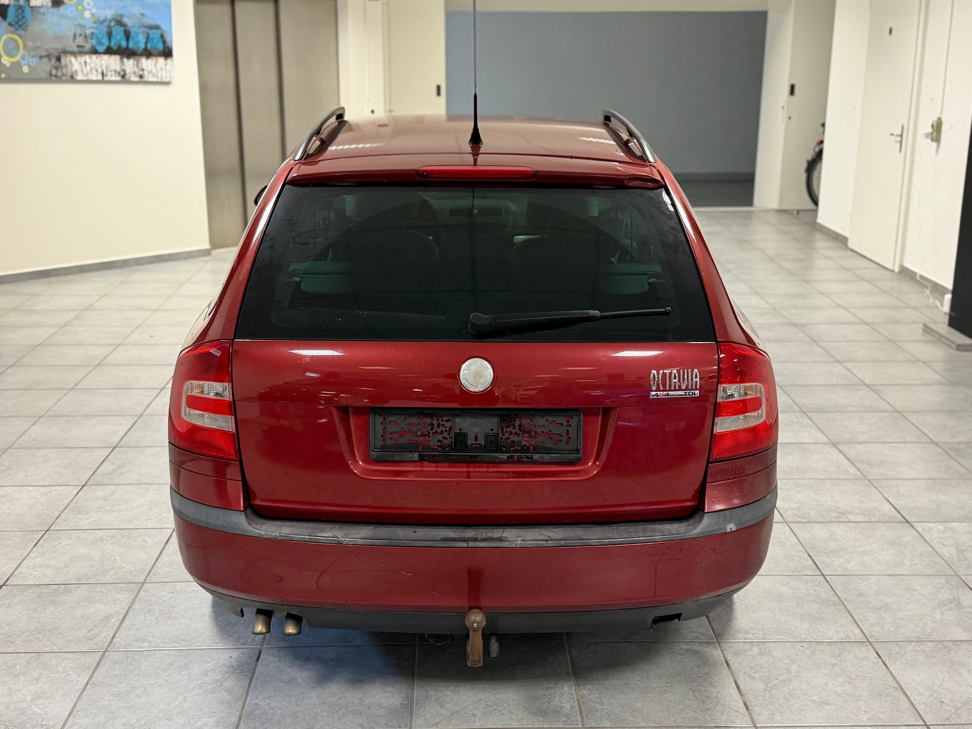 SKODA Octavia 1.9 TDI Swiss Ice Hockey 4x4-image-9