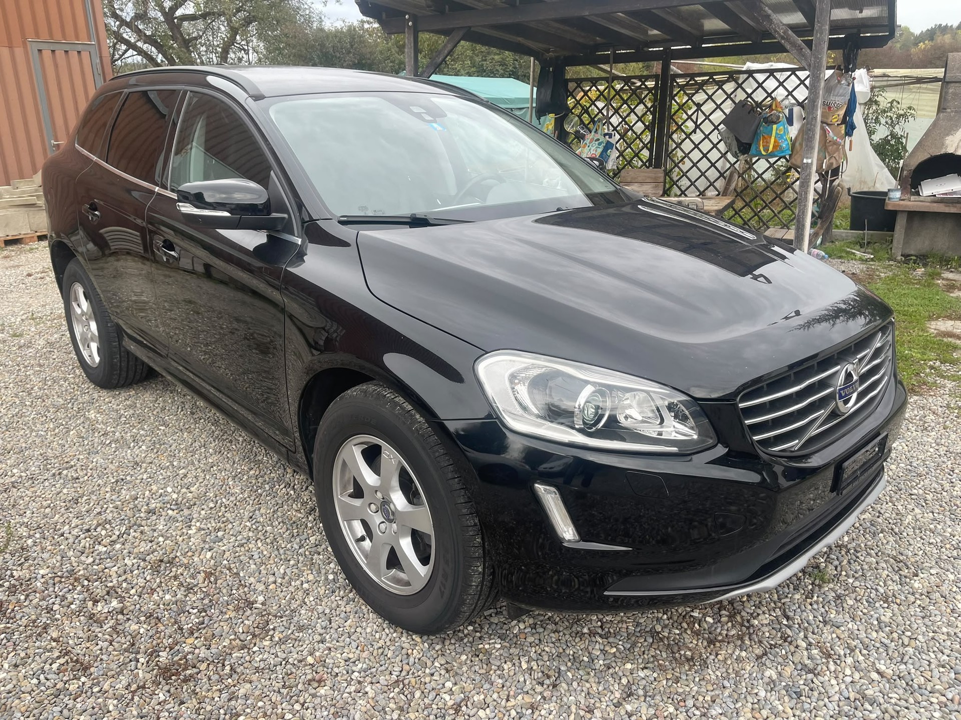 VOLVO XC60 D4 AWD Summum Geartronic-image-2