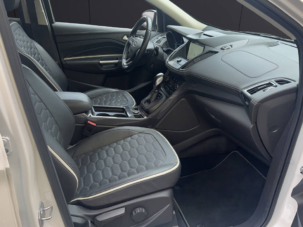 FORD Kuga 2.0 TDCi 180 Vignale FPS-image-9