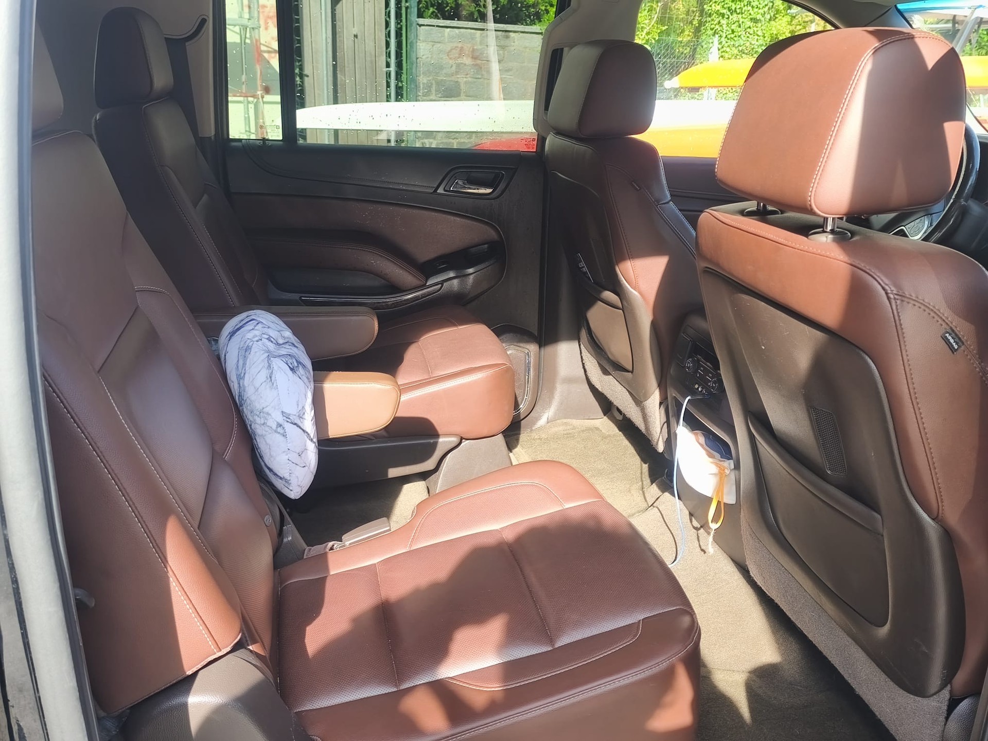 CHEVROLET SUBURBAN 5.3 V8-image-6