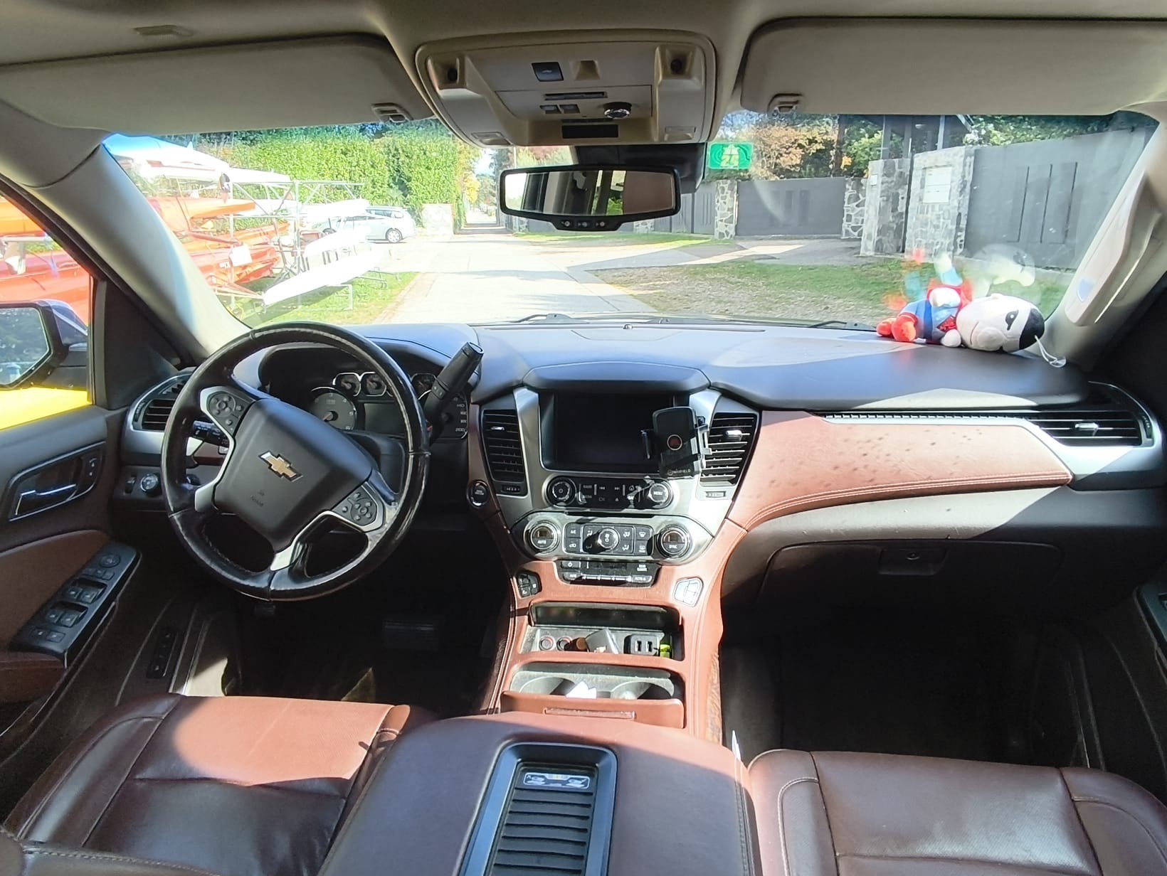CHEVROLET SUBURBAN 5.3 V8-image-4