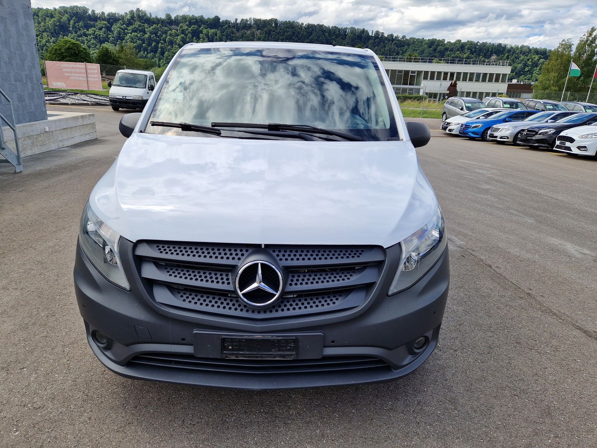 MERCEDES-BENZ Vito 116 CDI Mixto L 7G-Tronic Euro 5-image-11