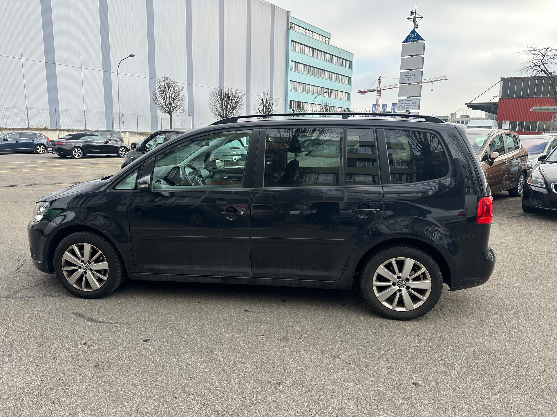 VW Touran 1.2 TSI BlueMotion Technology Highline-image-4