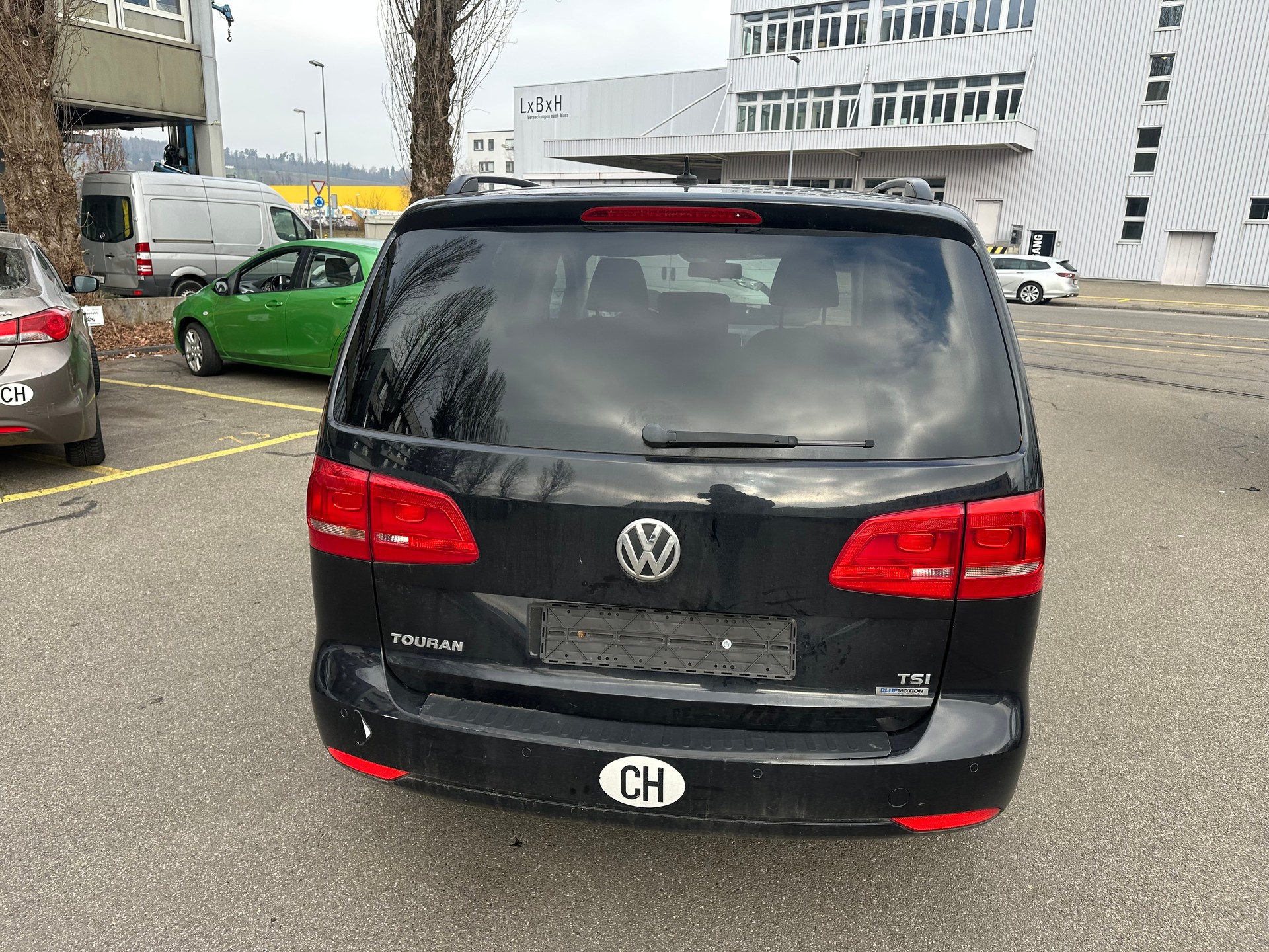 VW Touran 1.2 TSI BlueMotion Technology Highline-image-5