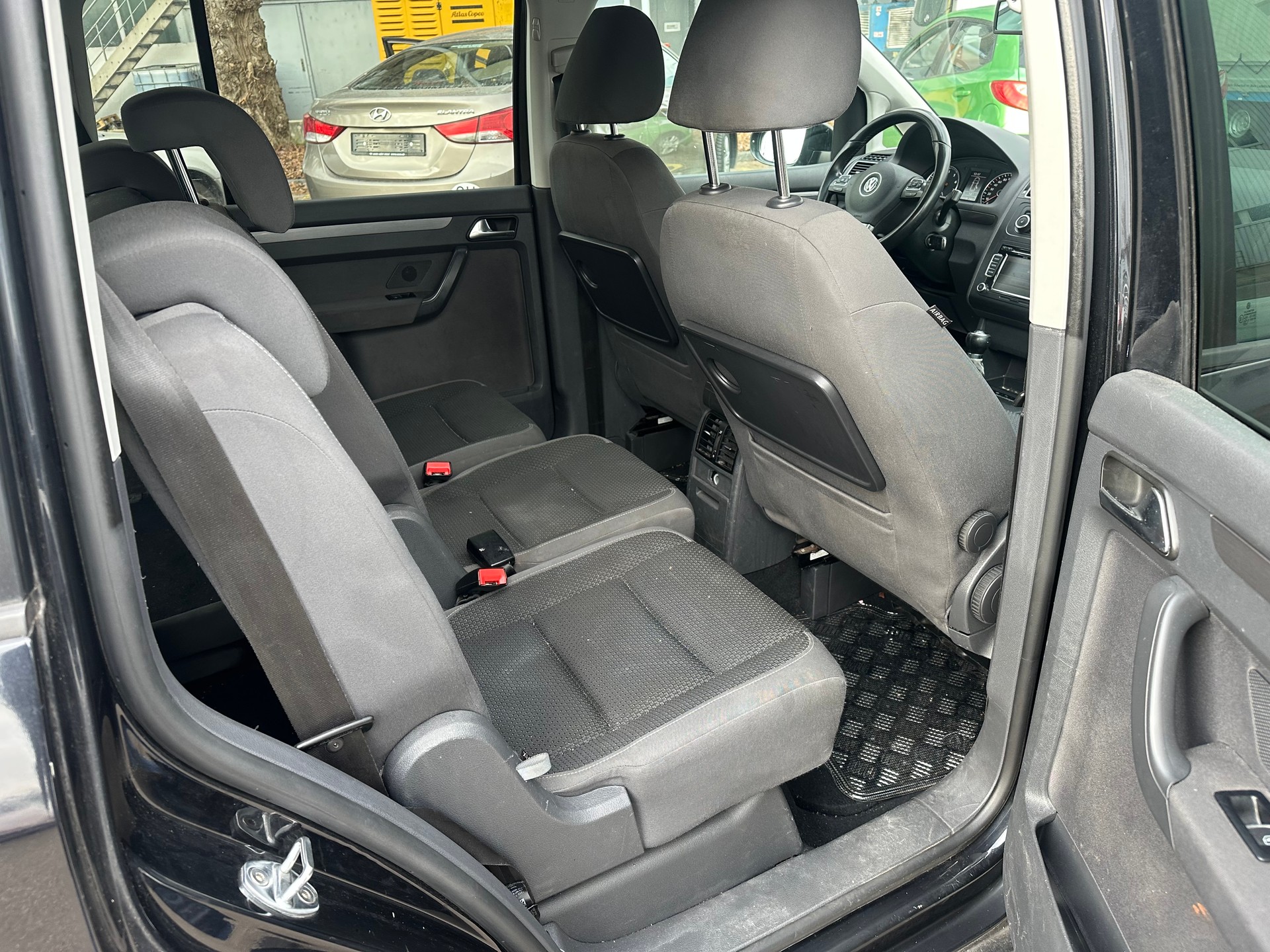 VW Touran 1.2 TSI BlueMotion Technology Highline-image-10