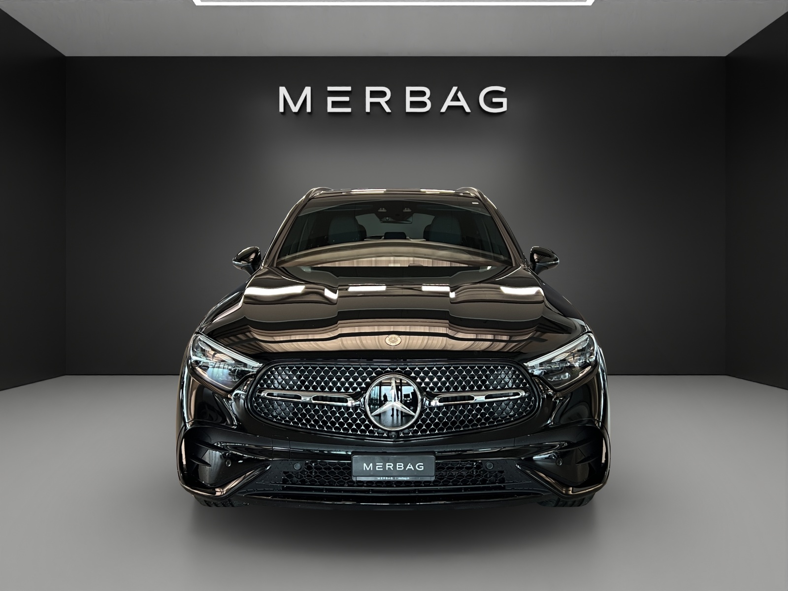 MERCEDES-BENZ GLC 300 d 4M 9G-Tronic-image-2
