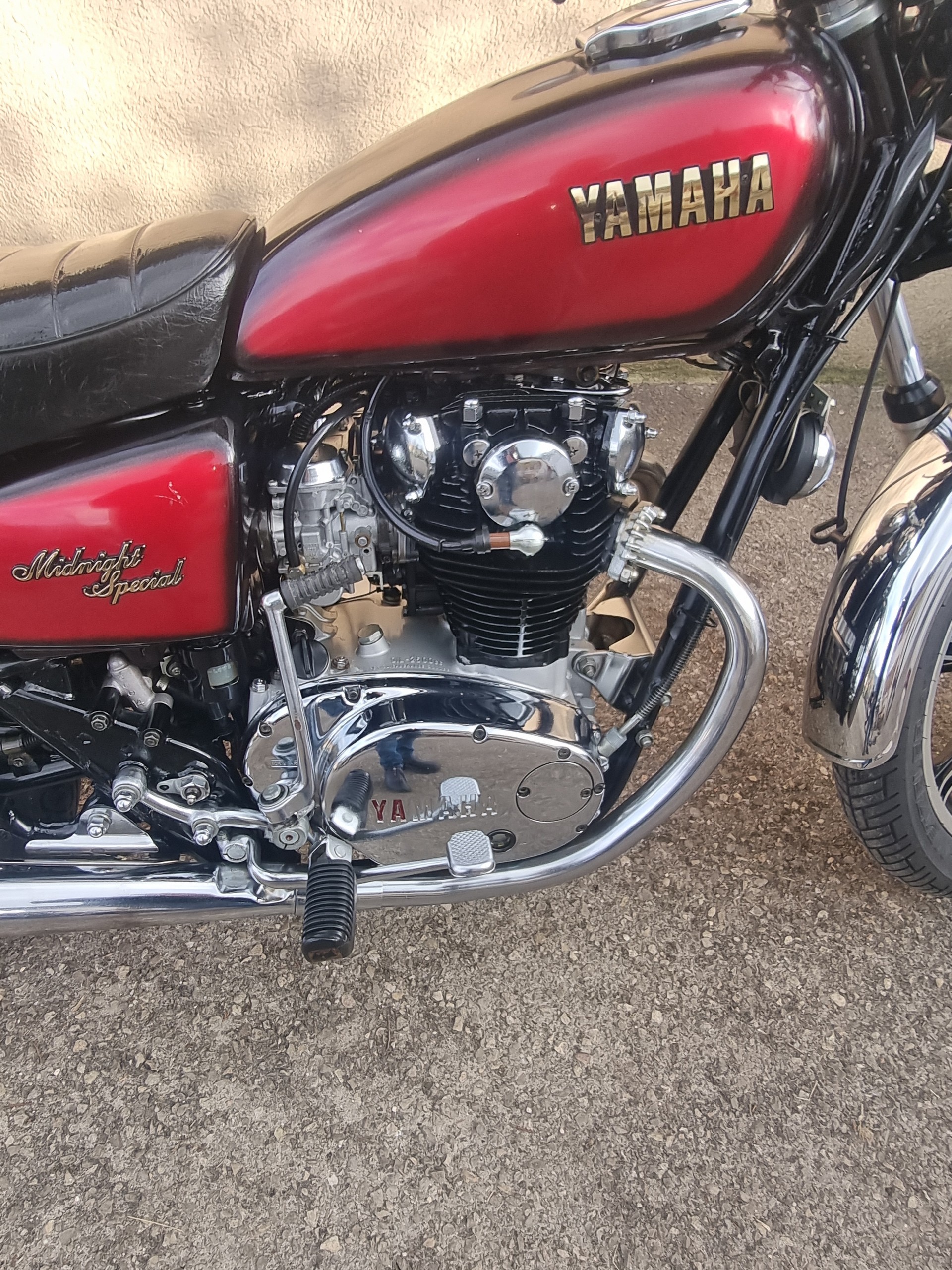 YAMAHA XS 650-image-1