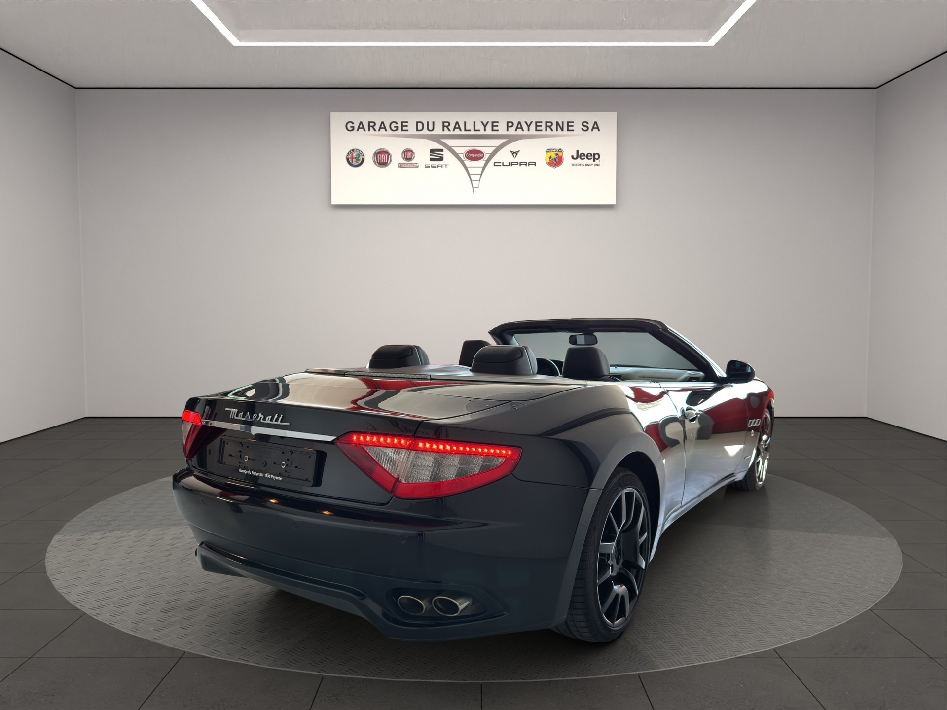 MASERATI GranCabrio Automatica-image-4