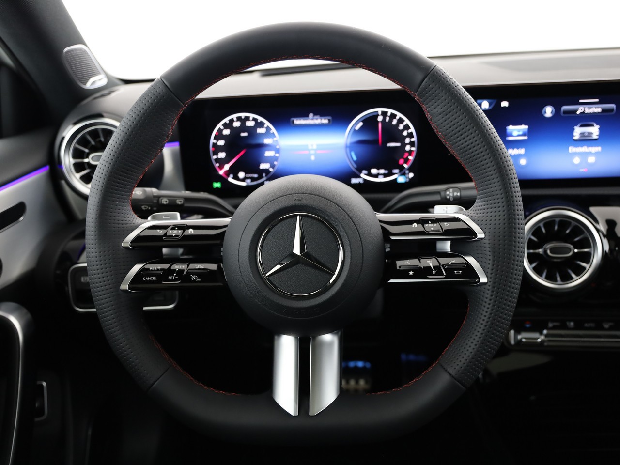 MERCEDES-BENZ A 250 e EQ Star 8G-DCT-image-9