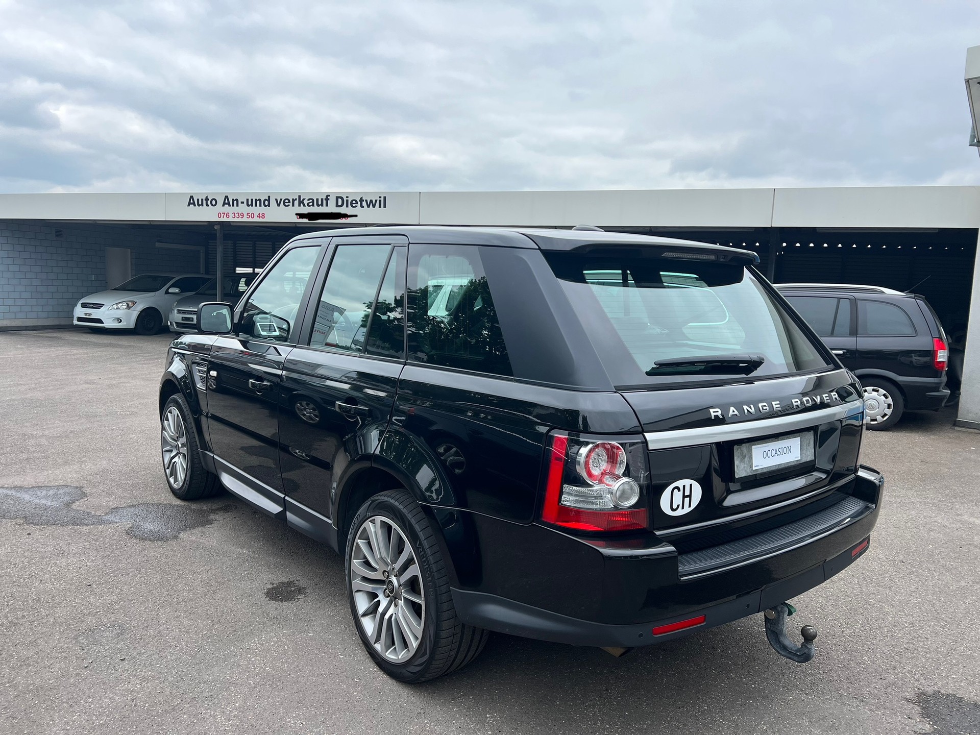 LAND ROVER Range Rover Sport 3.0 TDV6 Automatic-image-3