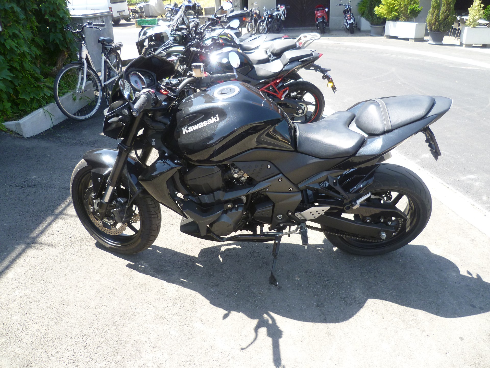 KAWASAKI Z 750 ABS-image-3