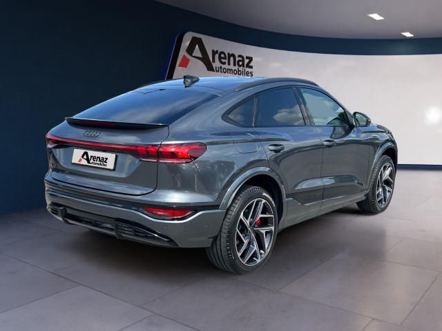 AUDI SQ6 Sportback e-tron quattro-image-4