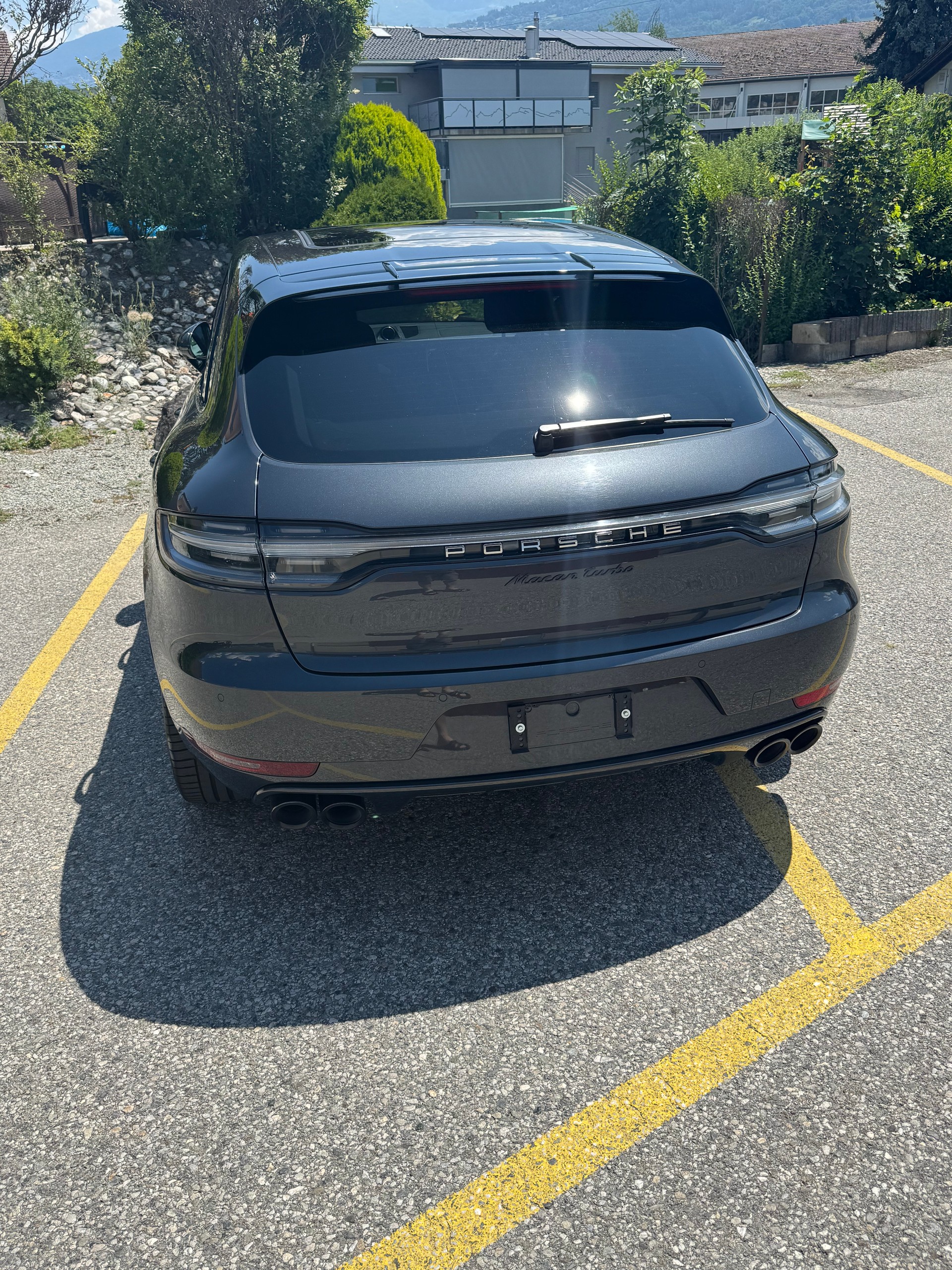 PORSCHE Macan Turbo PDK-image-8