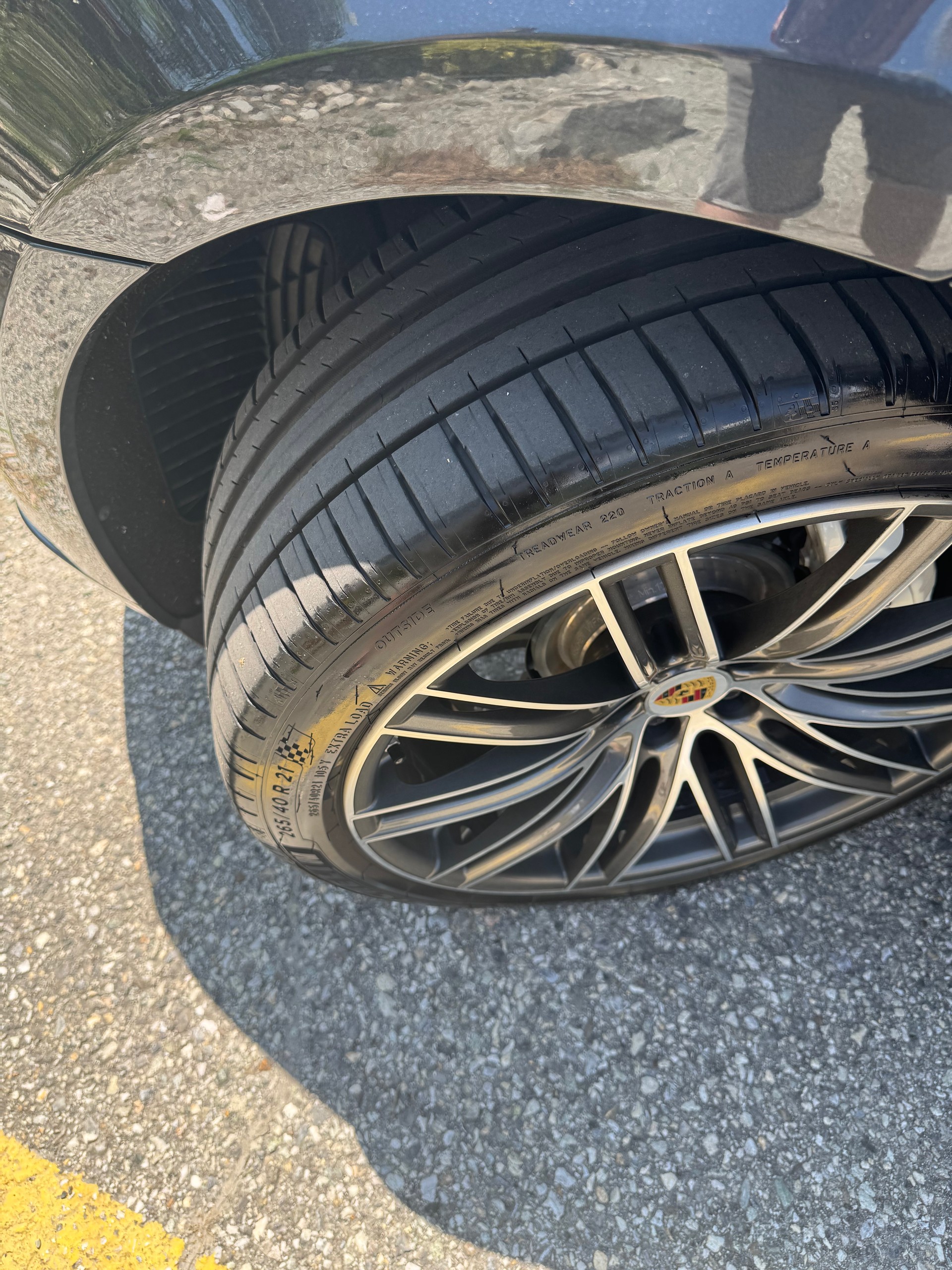PORSCHE Macan Turbo PDK-image-0