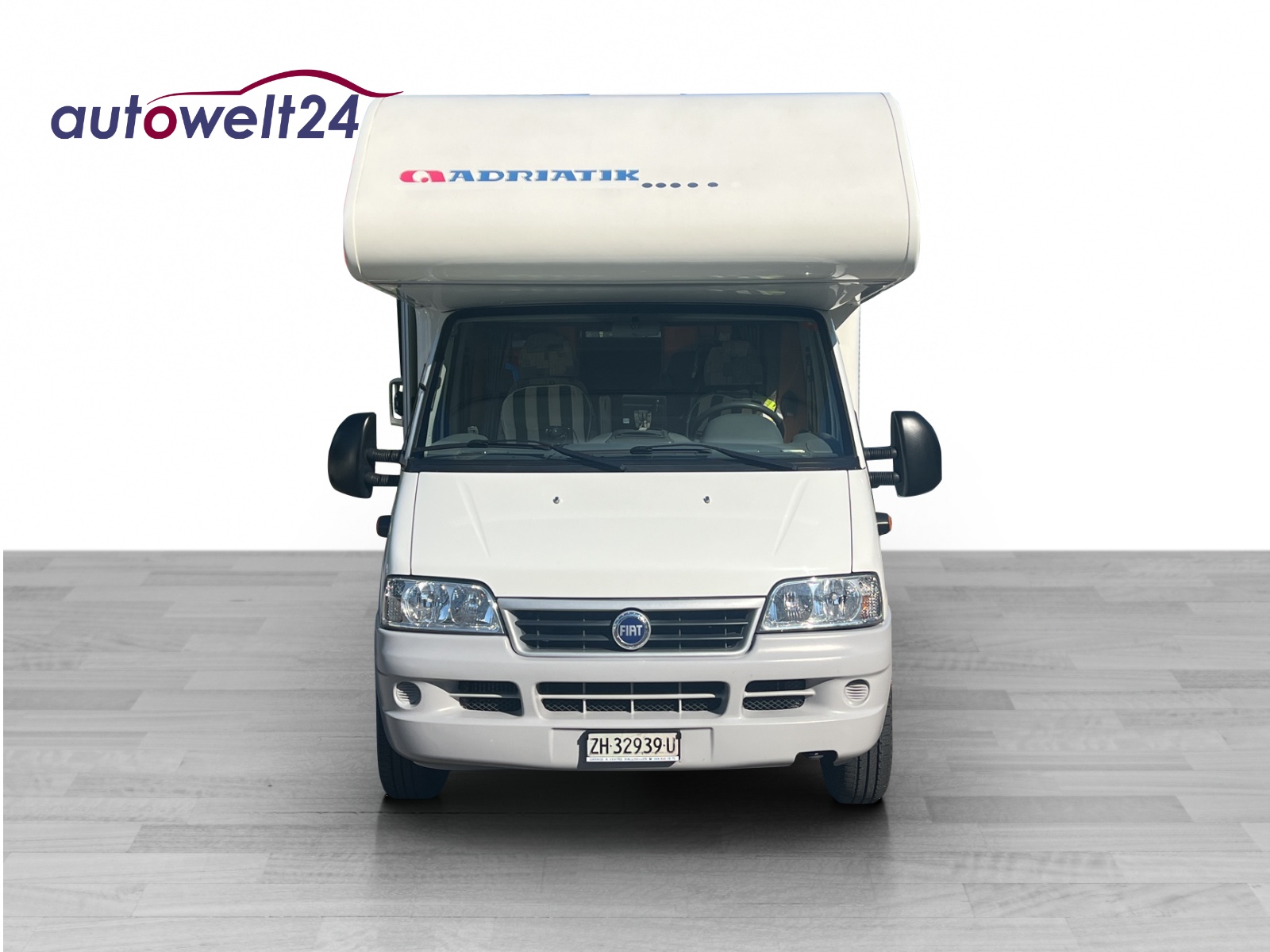 FIAT ADRIA CORAL 660DP-showroom-element-1