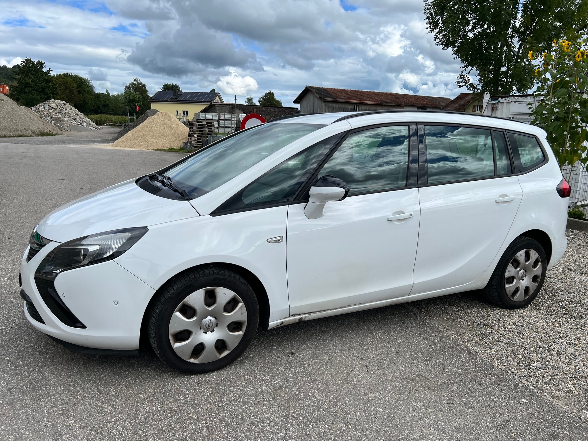OPEL Zafira Tourer 1.4i 16V Turbo Sport-image-2