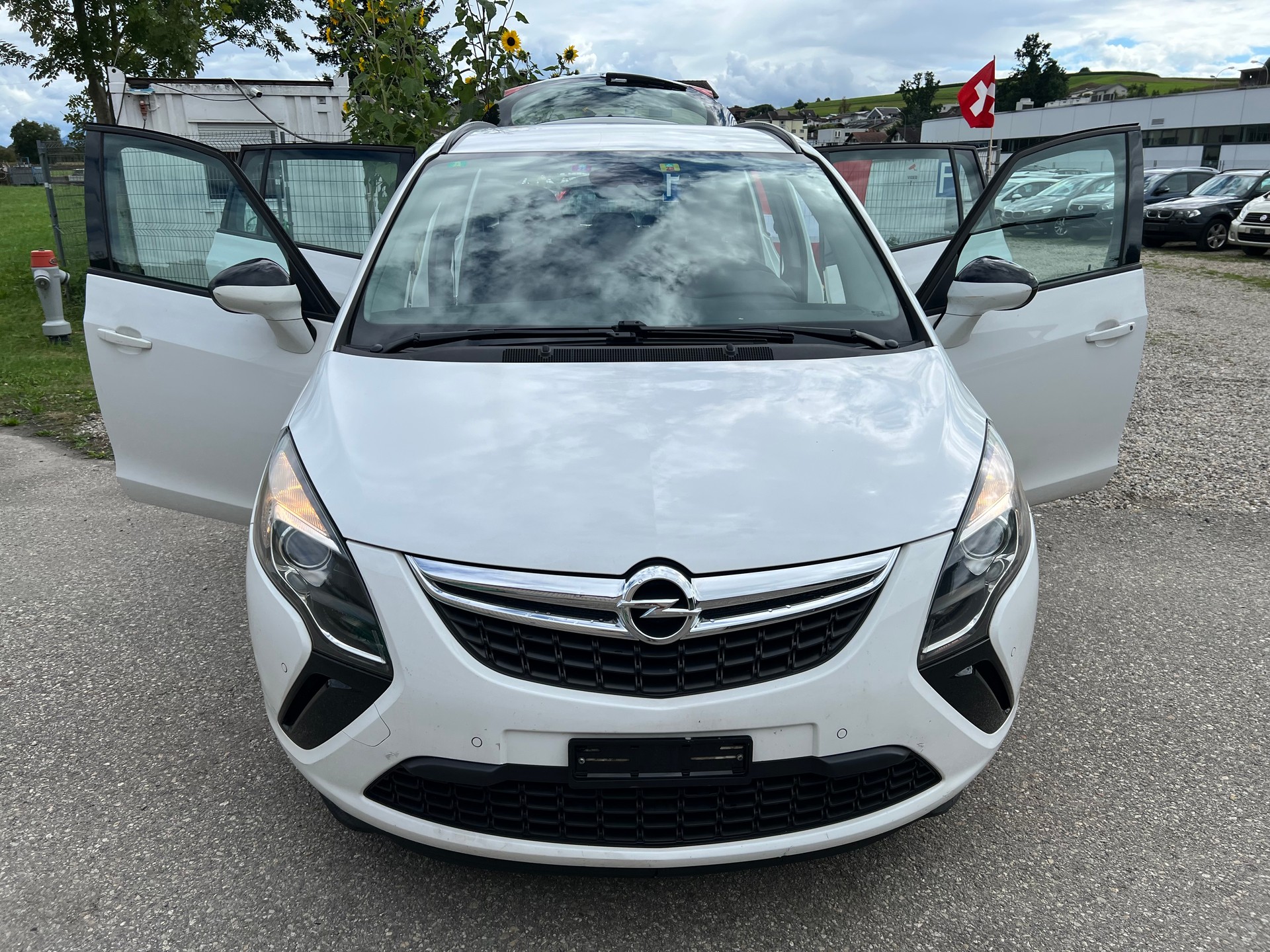OPEL Zafira Tourer 1.4i 16V Turbo Sport-image-6