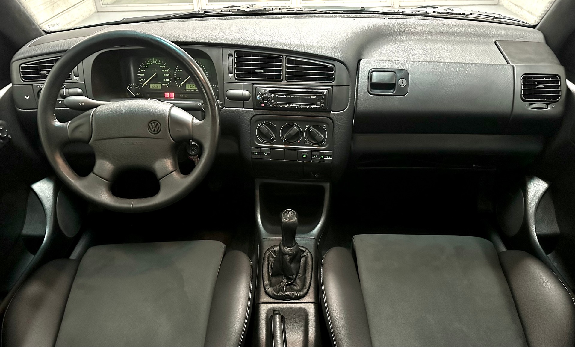 VW Golf 2800 VR6-image-15