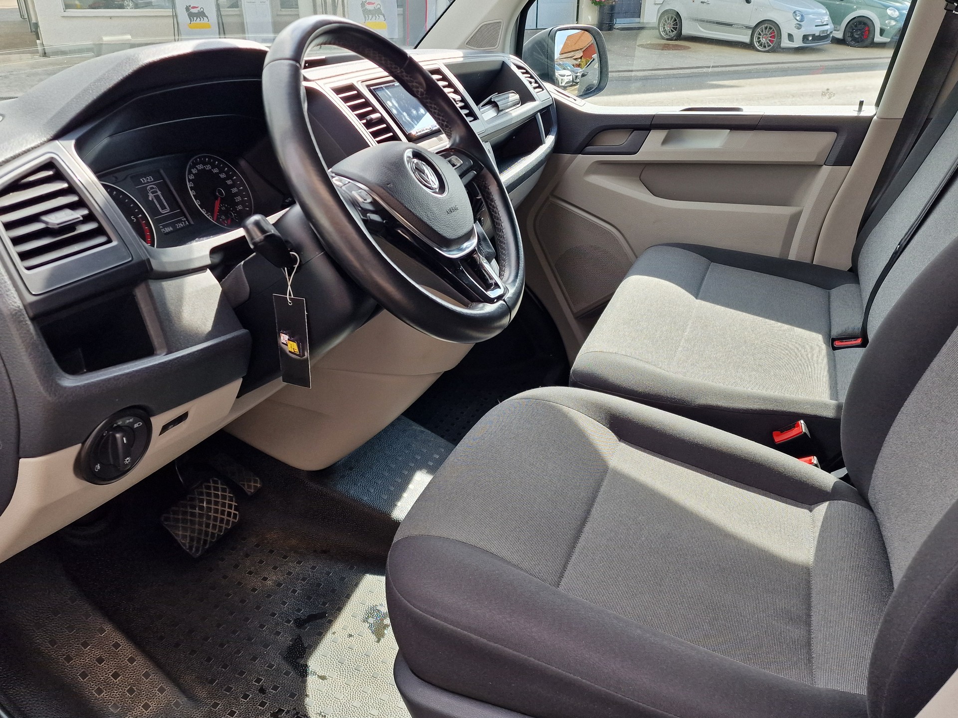 VW T6 2.0 TDI 4Motion DSG-image-7