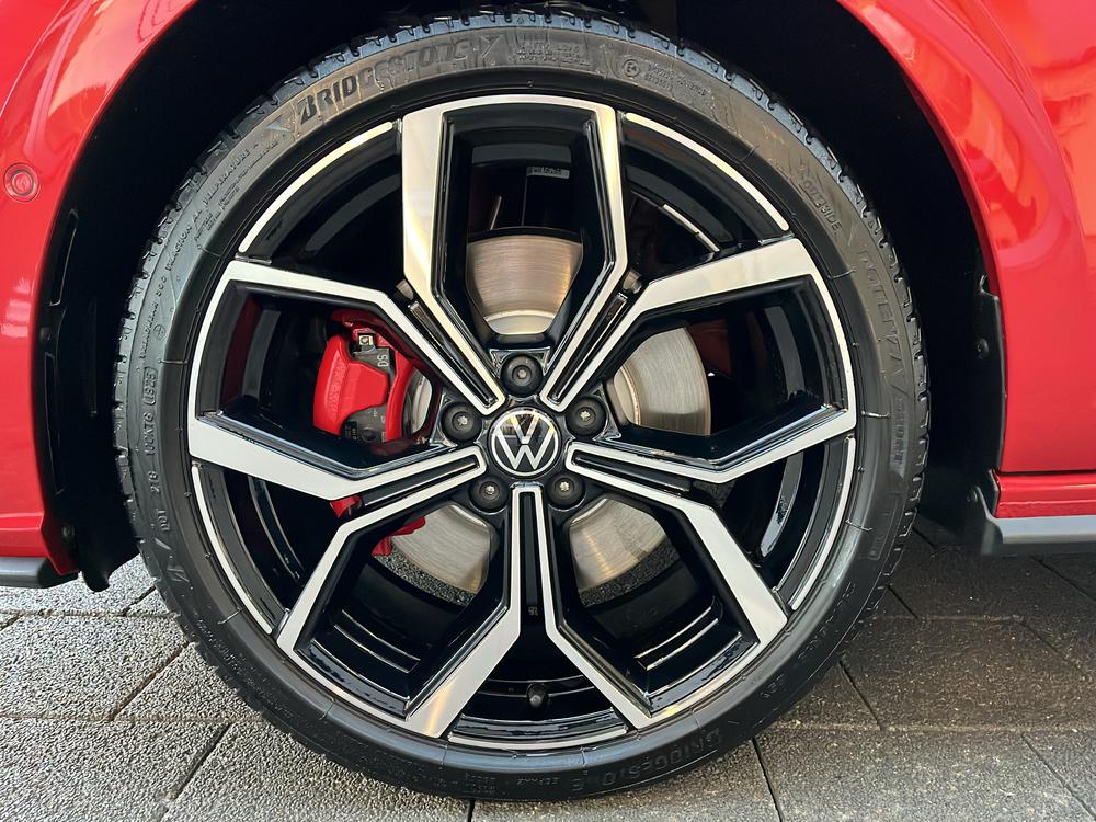 VW Polo 2.0 TSI GTI DSG-image-10
