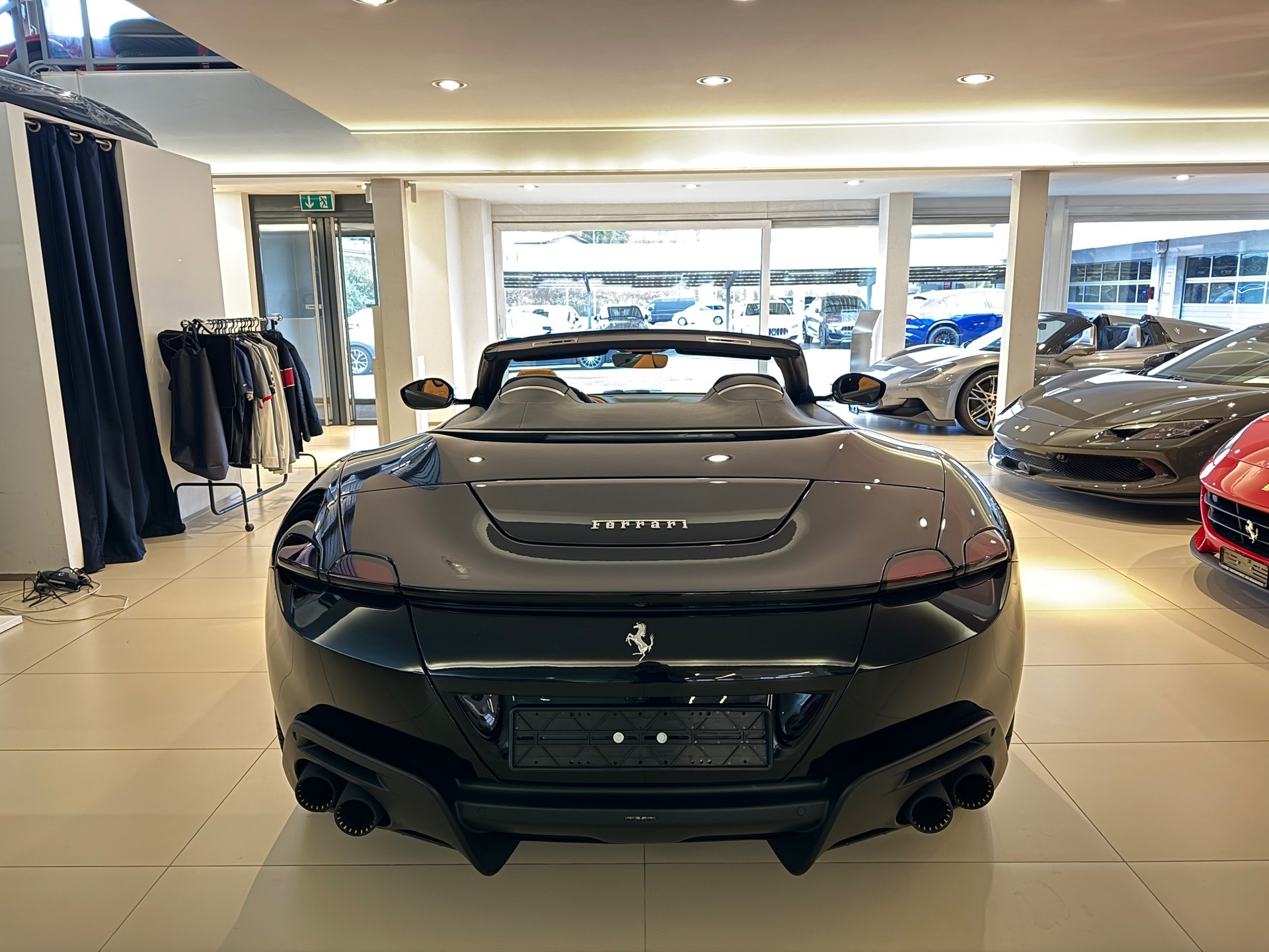 FERRARI Roma 3.9 V8 T Spider-image-20