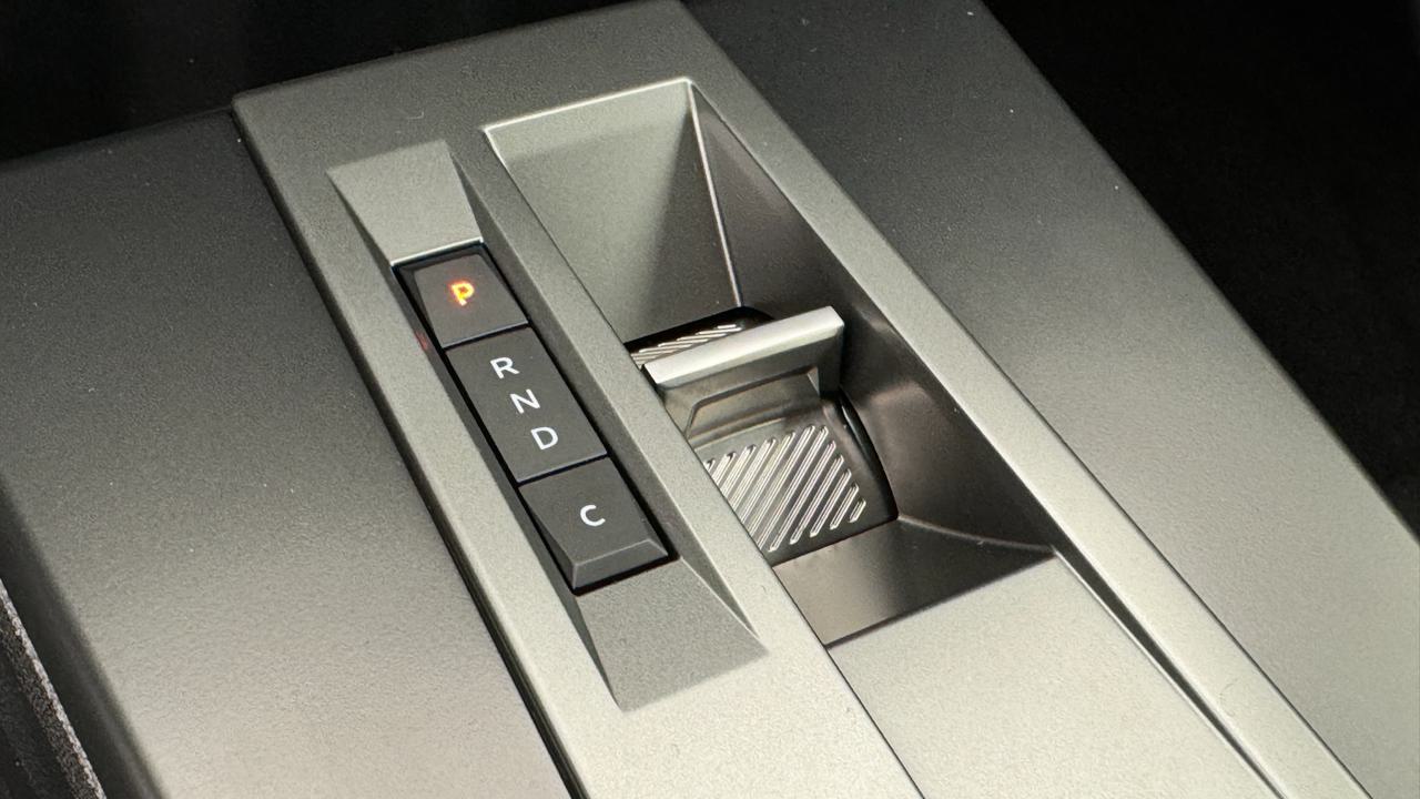 OPEL Frontera-e 44 kWh GS-image-10