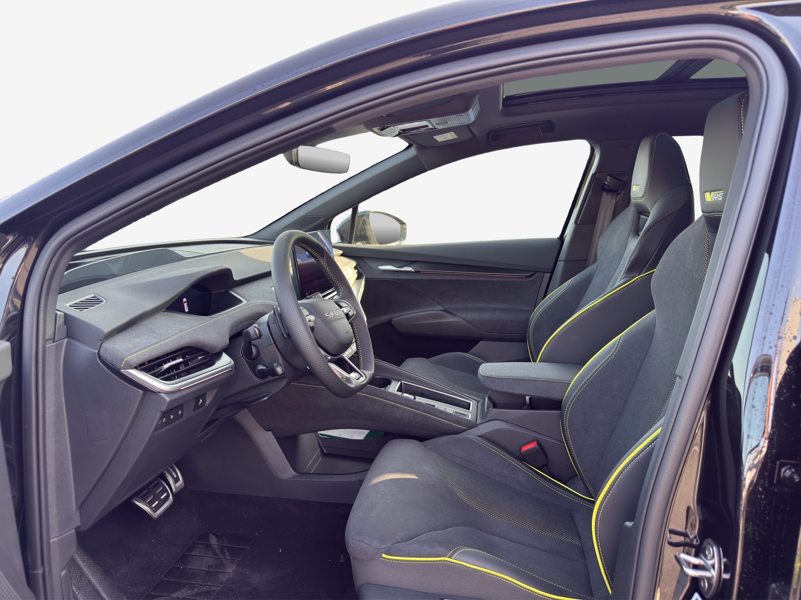 SKODA Enyaq 4x4 RS-image-7