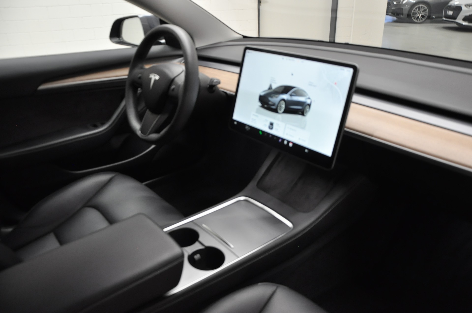TESLA Model 3 Long Range Dual Motor AWD-image-11