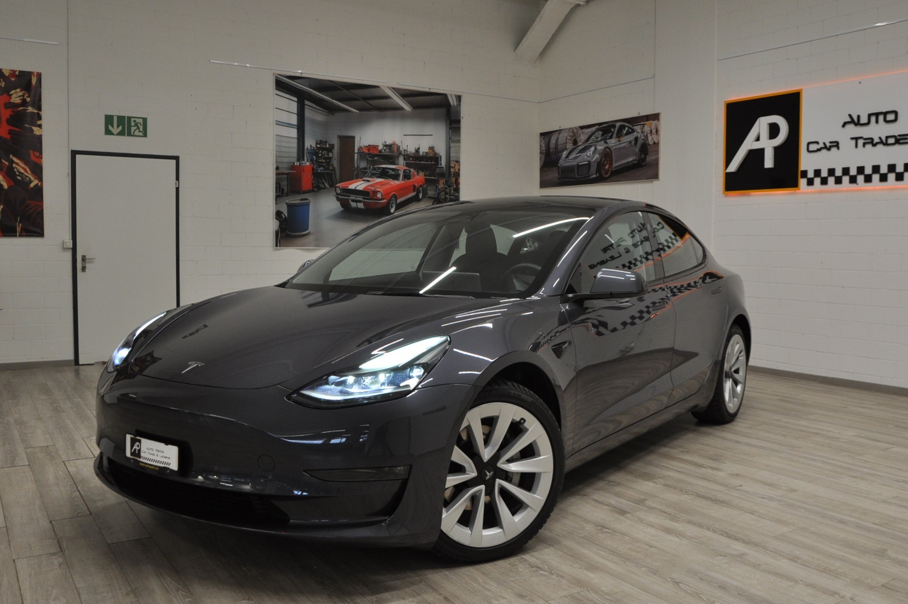 TESLA Model 3 Long Range Dual Motor AWD-image-1
